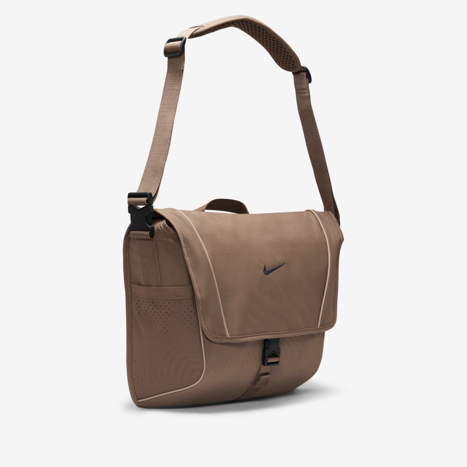 Bolsa Nike Sportswear Essentials Unissex - Foto 3