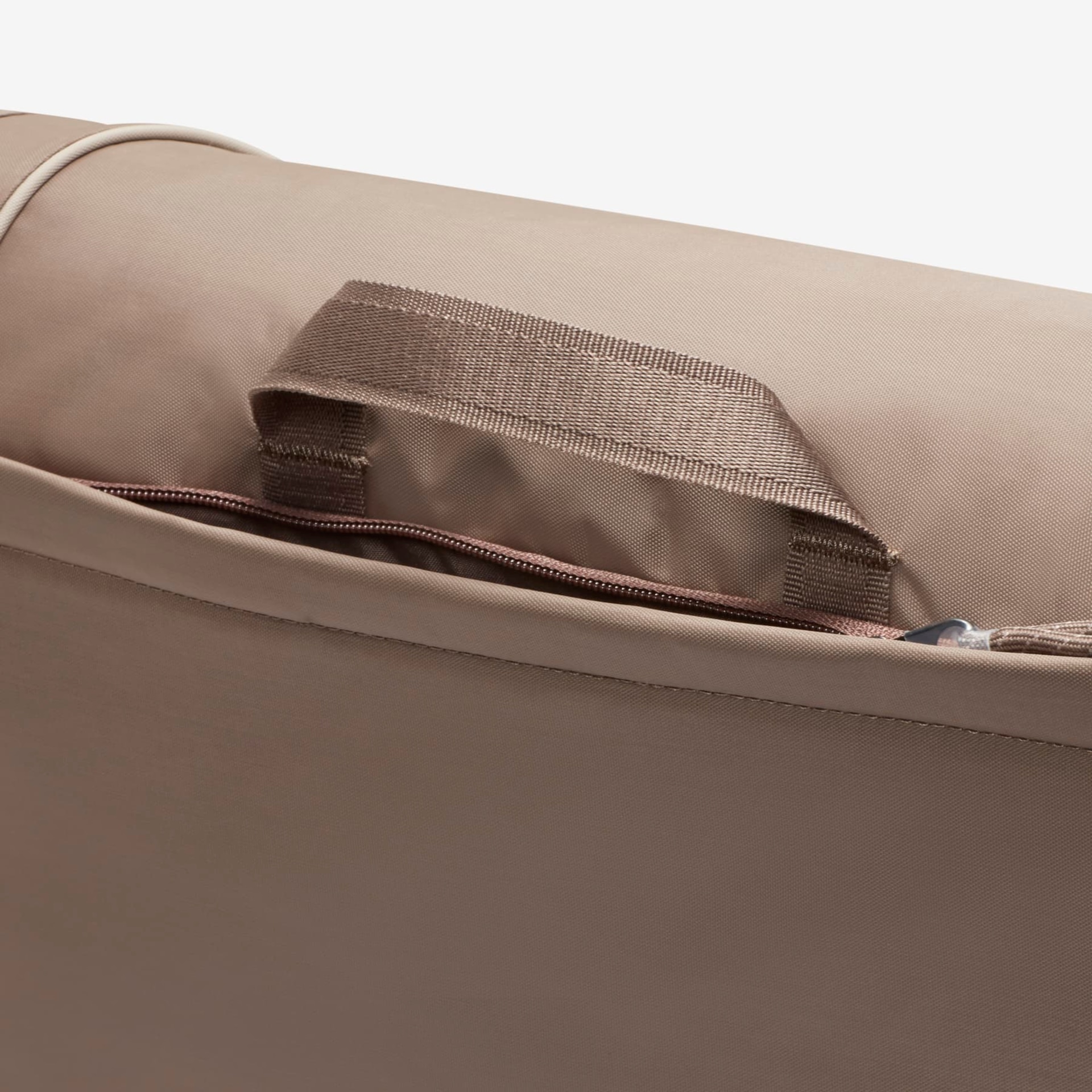 Bolsa Nike Sportswear Essentials Unissex - Foto 9