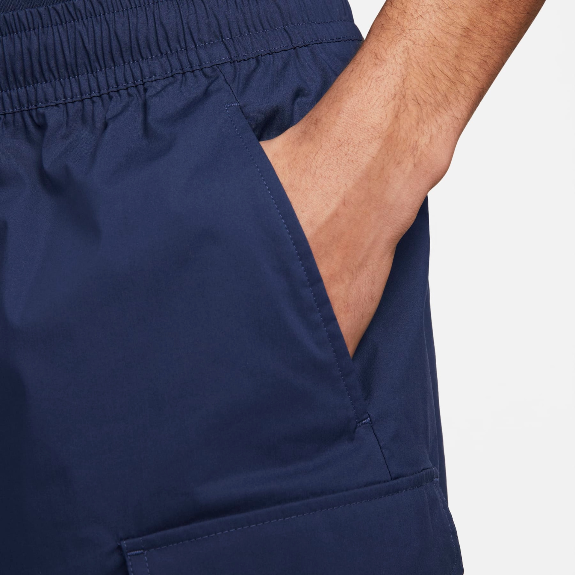 Oferta de Shorts Nike Club Woven Utility Masculino Nike Just Do It