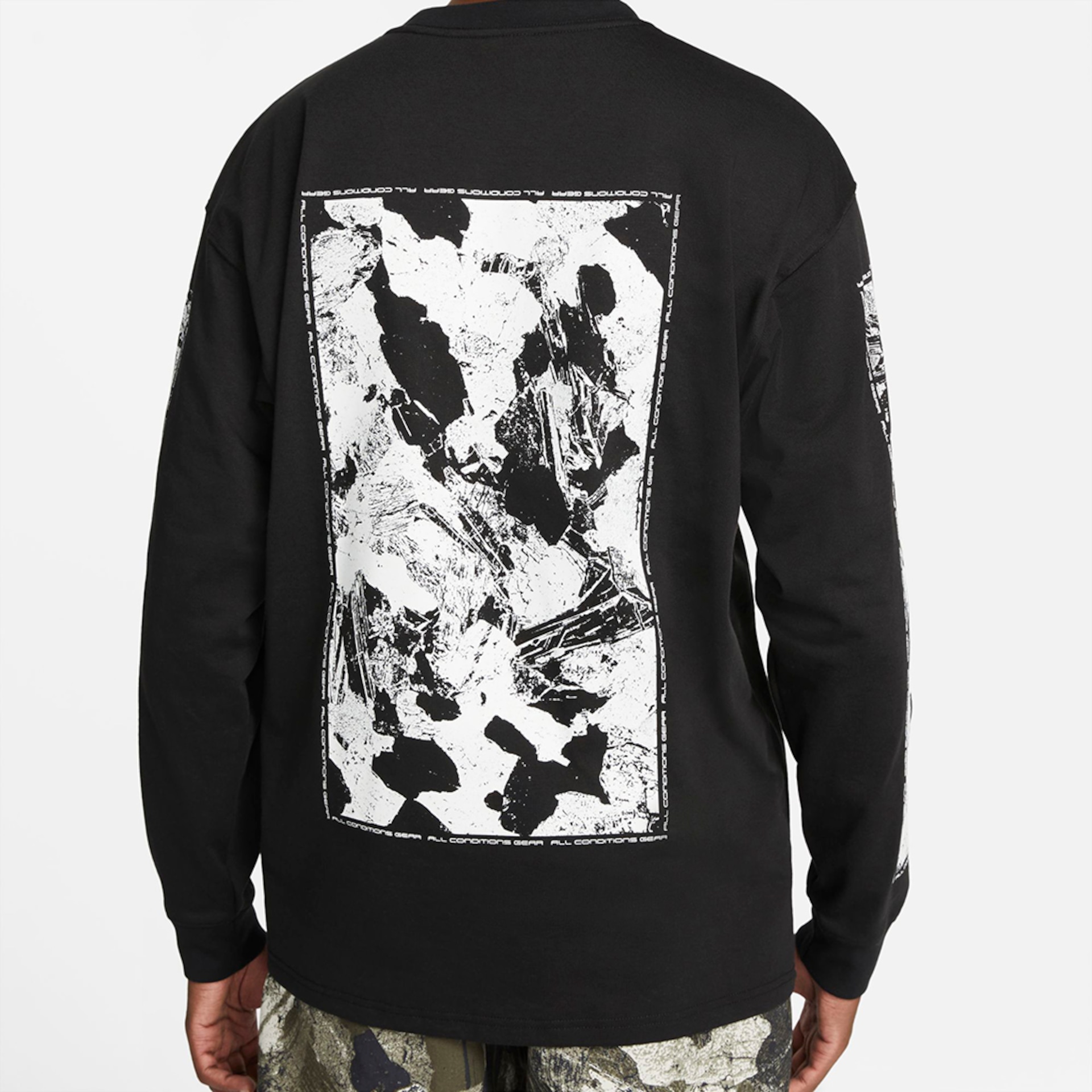 Camiseta Nike ACG Masculina - Foto 4