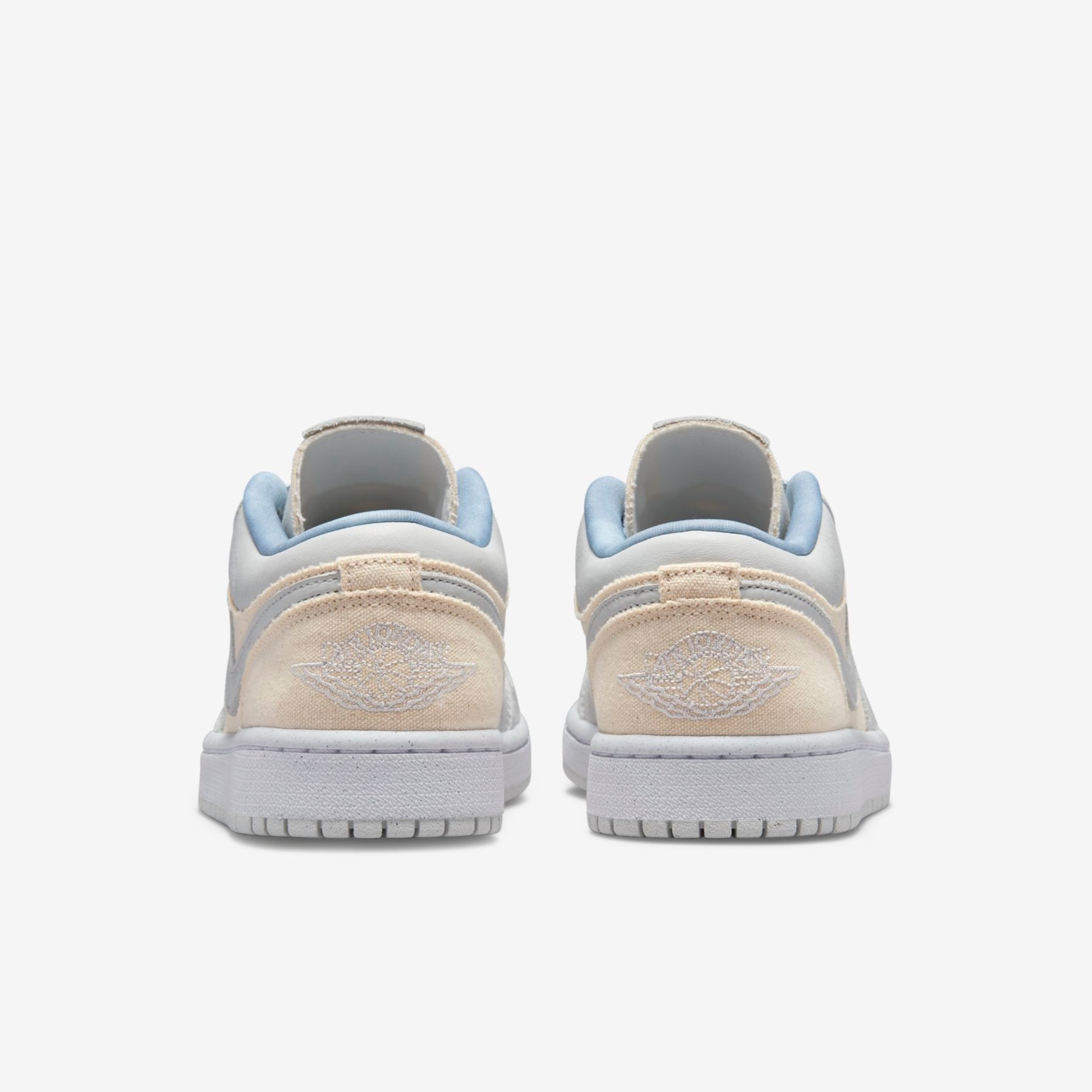 Tênis Air Jordan 1 Low SE Feminino - Foto 6