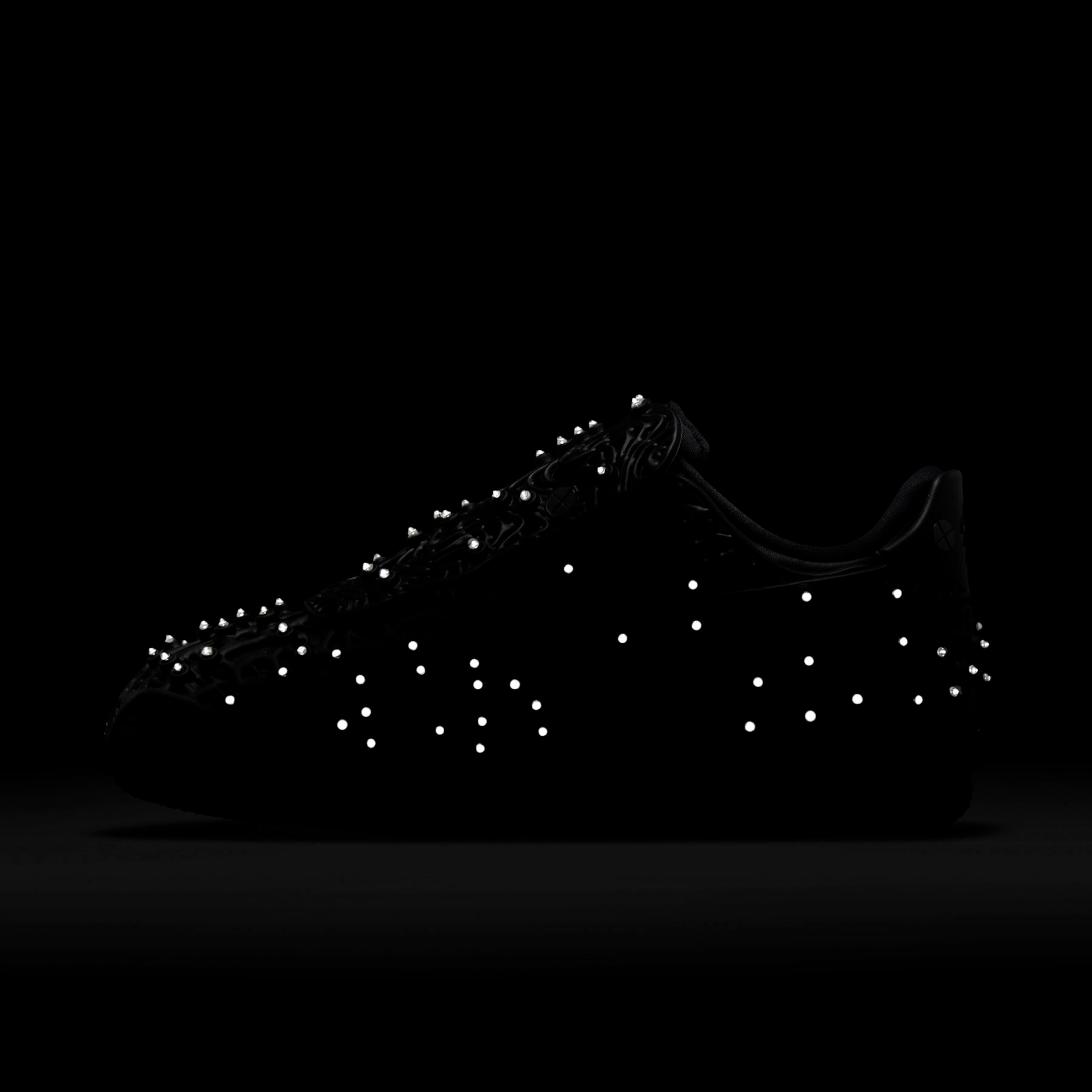 Tênis Nike Air Force 1 LXX Swarovski Feminino - Foto 12