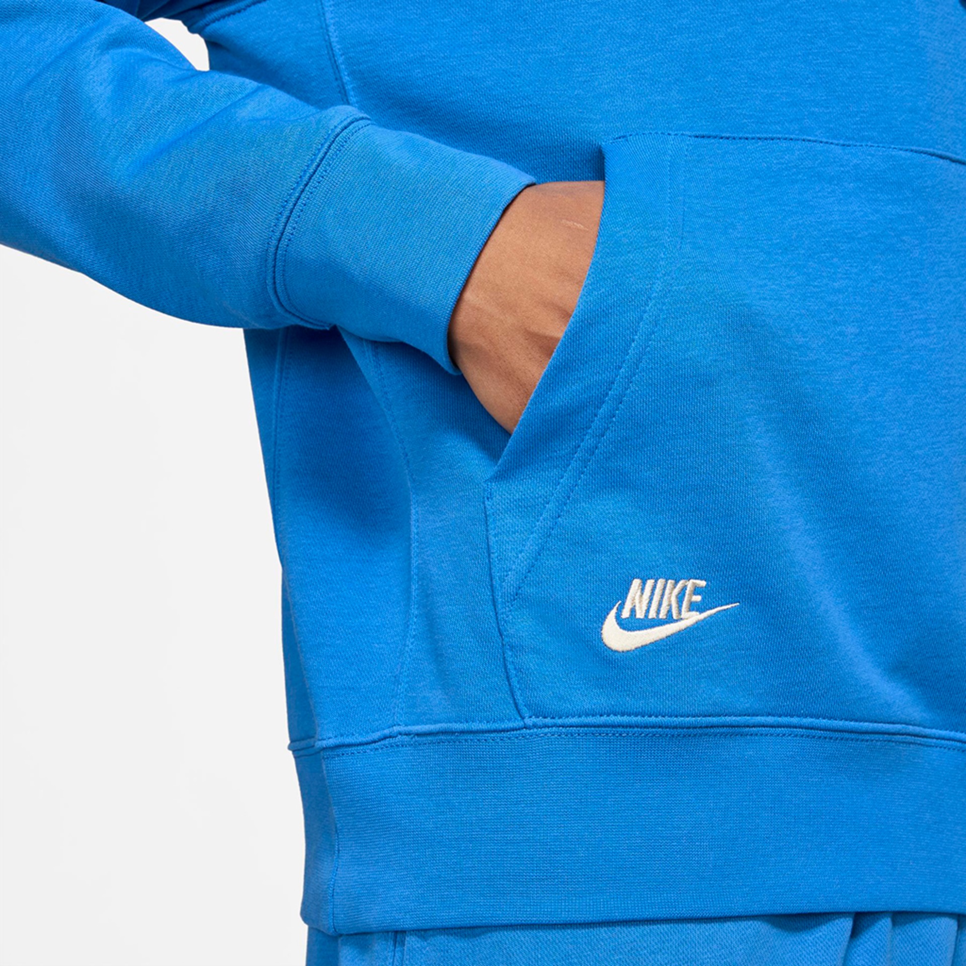 Blusão Nike Sportswear Essentials+ Masculino - Foto 4
