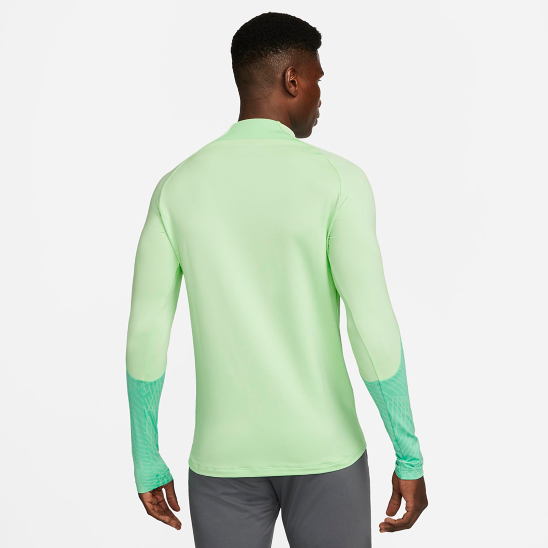 Camiseta Manga Longa Nike Brasil Strike Masculina - Foto 2