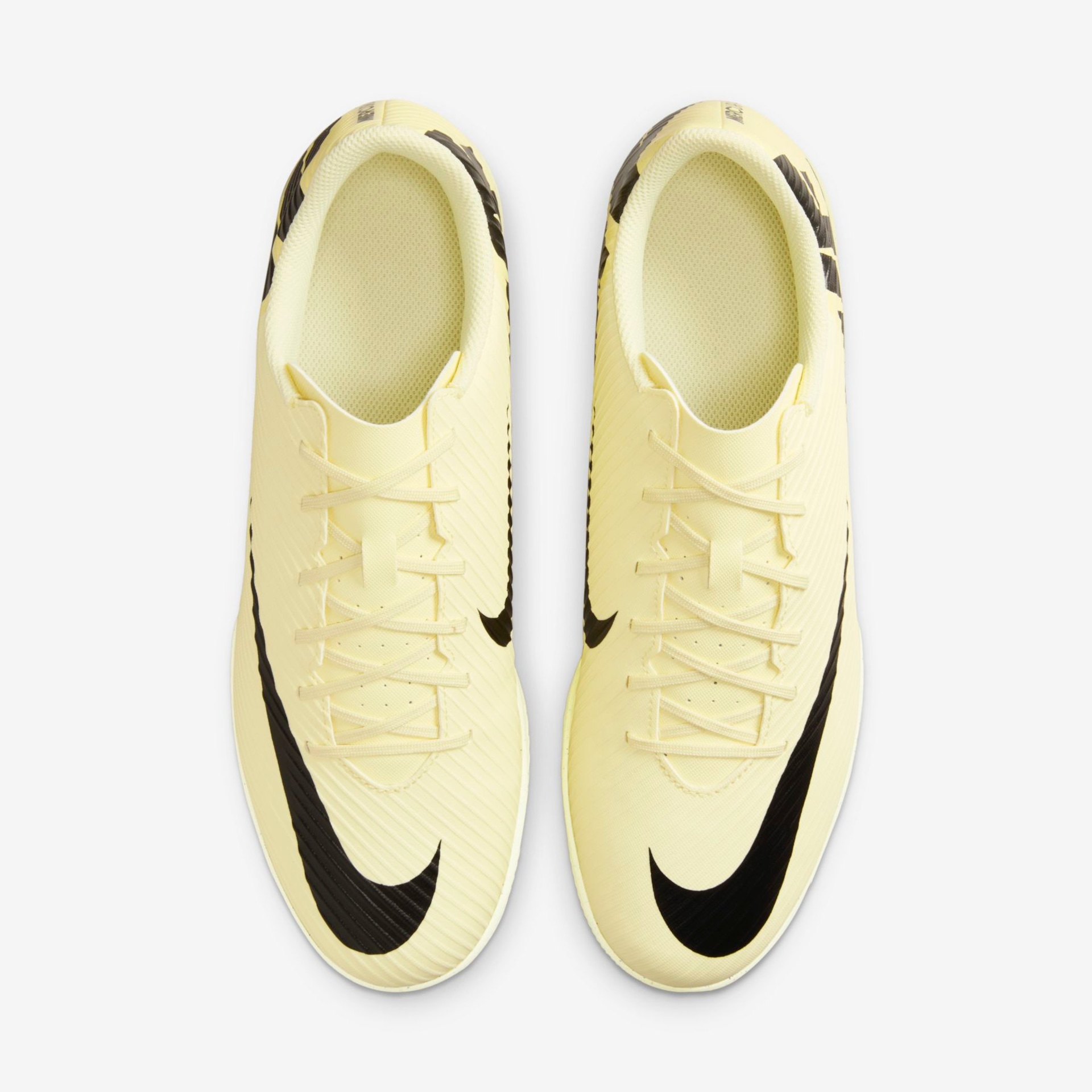 Chuteira Nike Mercurial Vapor 15 Club Futsal - Foto 4