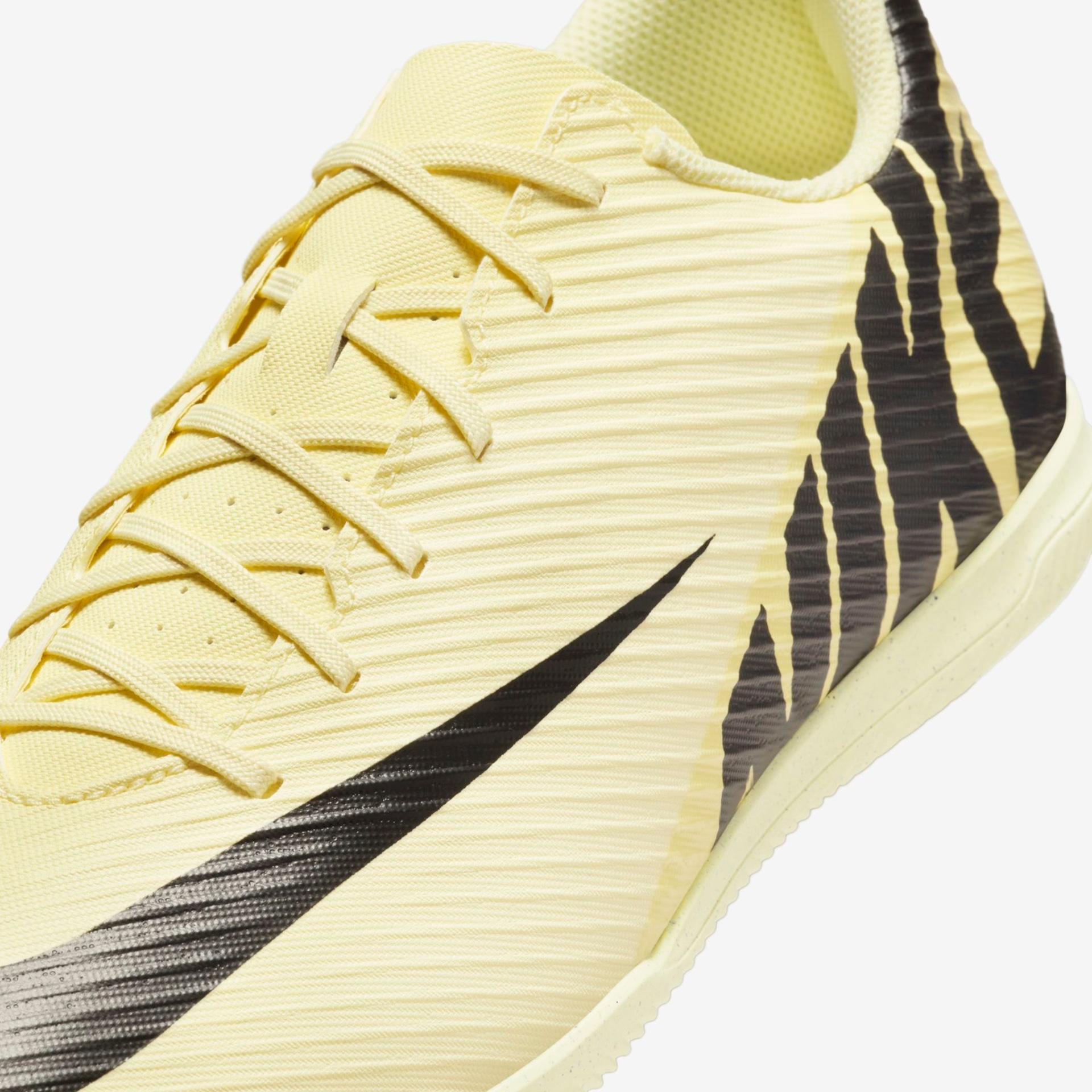 Chuteira Nike Mercurial Vapor 15 Club Futsal - Foto 7