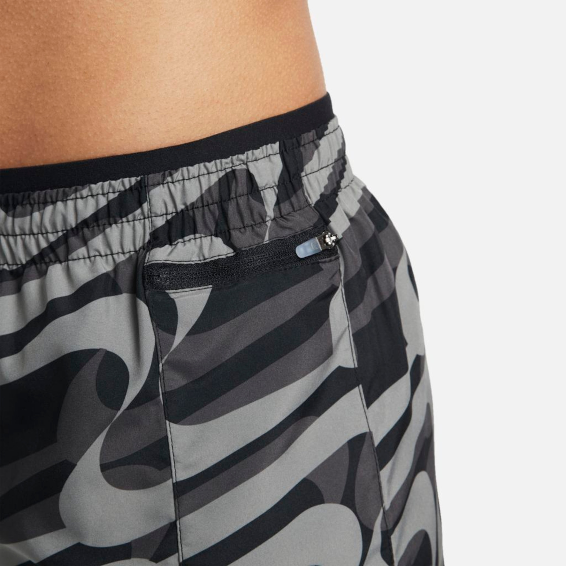 Shorts Nike Dri-FIT Icon Clash Feminino - Foto 6