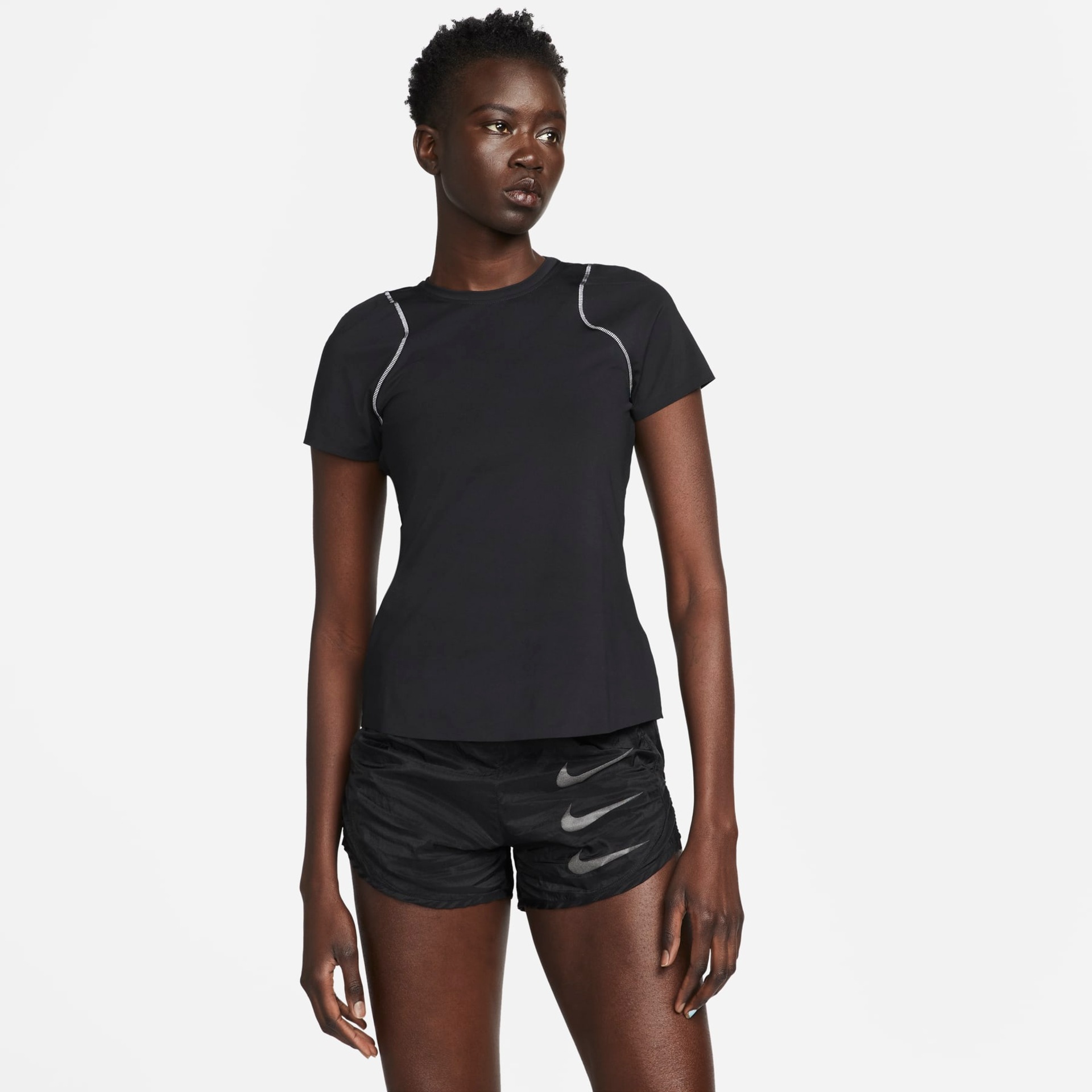 Camiseta Nike Dri-FIT Run Division Feminina - Foto 1