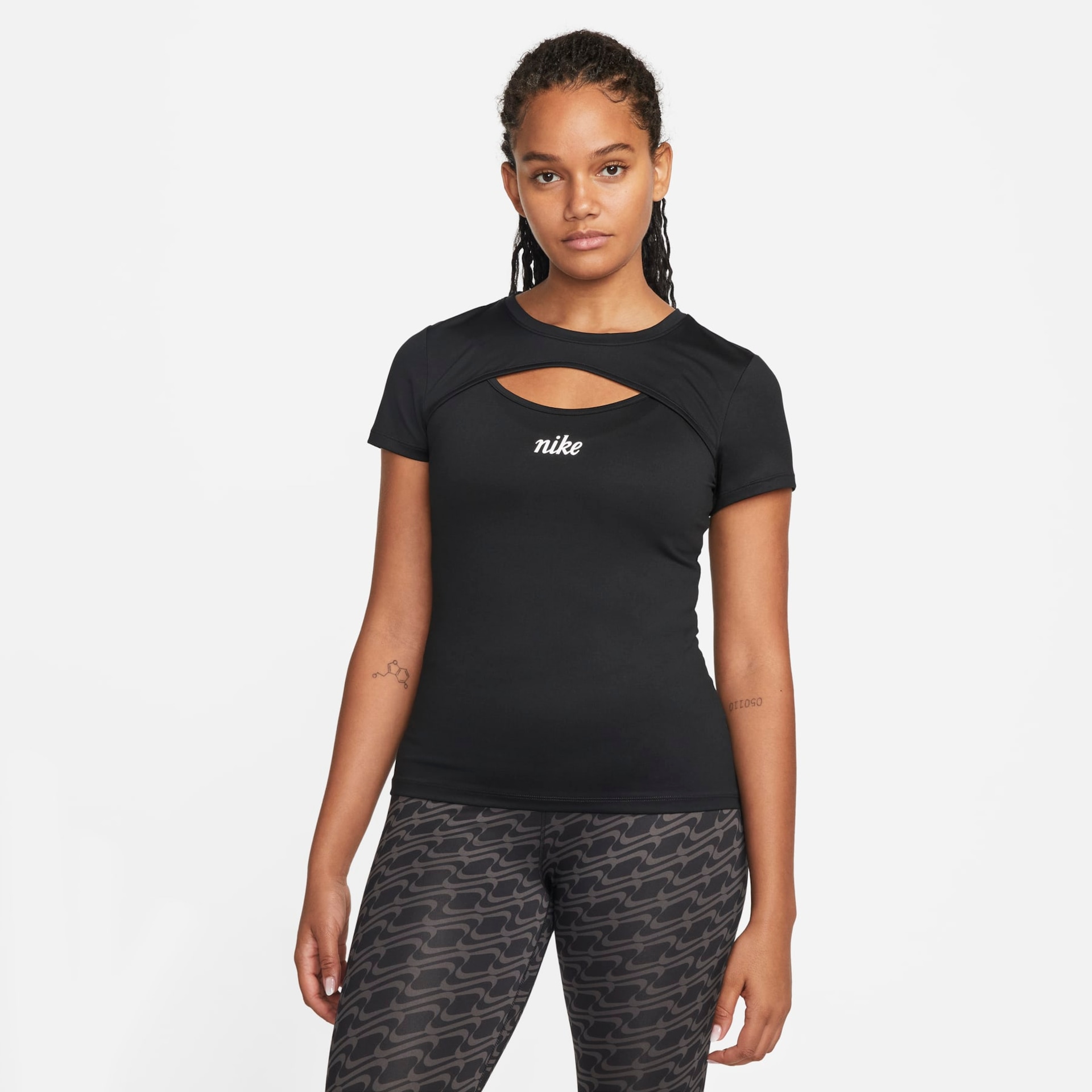Oferta de Camiseta Nike Dri-FIT Icon Clash Feminina - Nike - Just Do It
