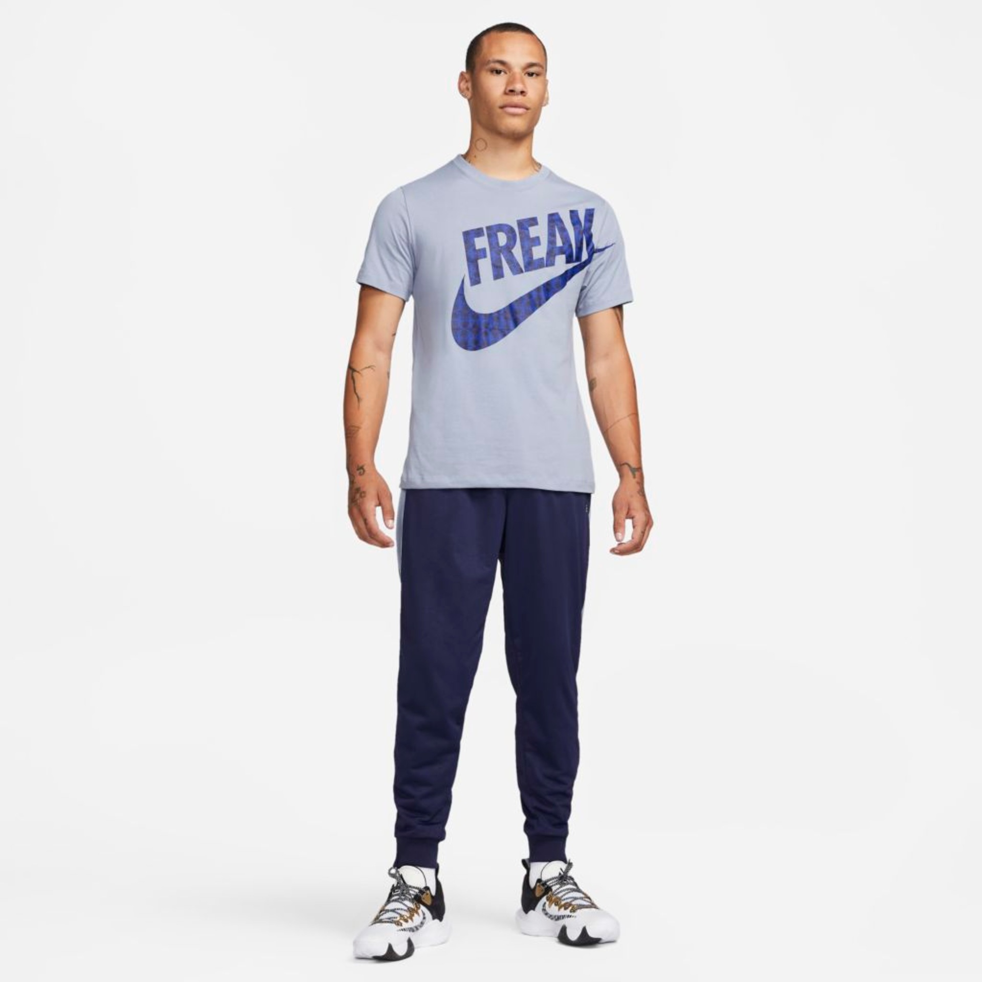Camiseta Nike Giannis Dri-FIT Masculina - Foto 4