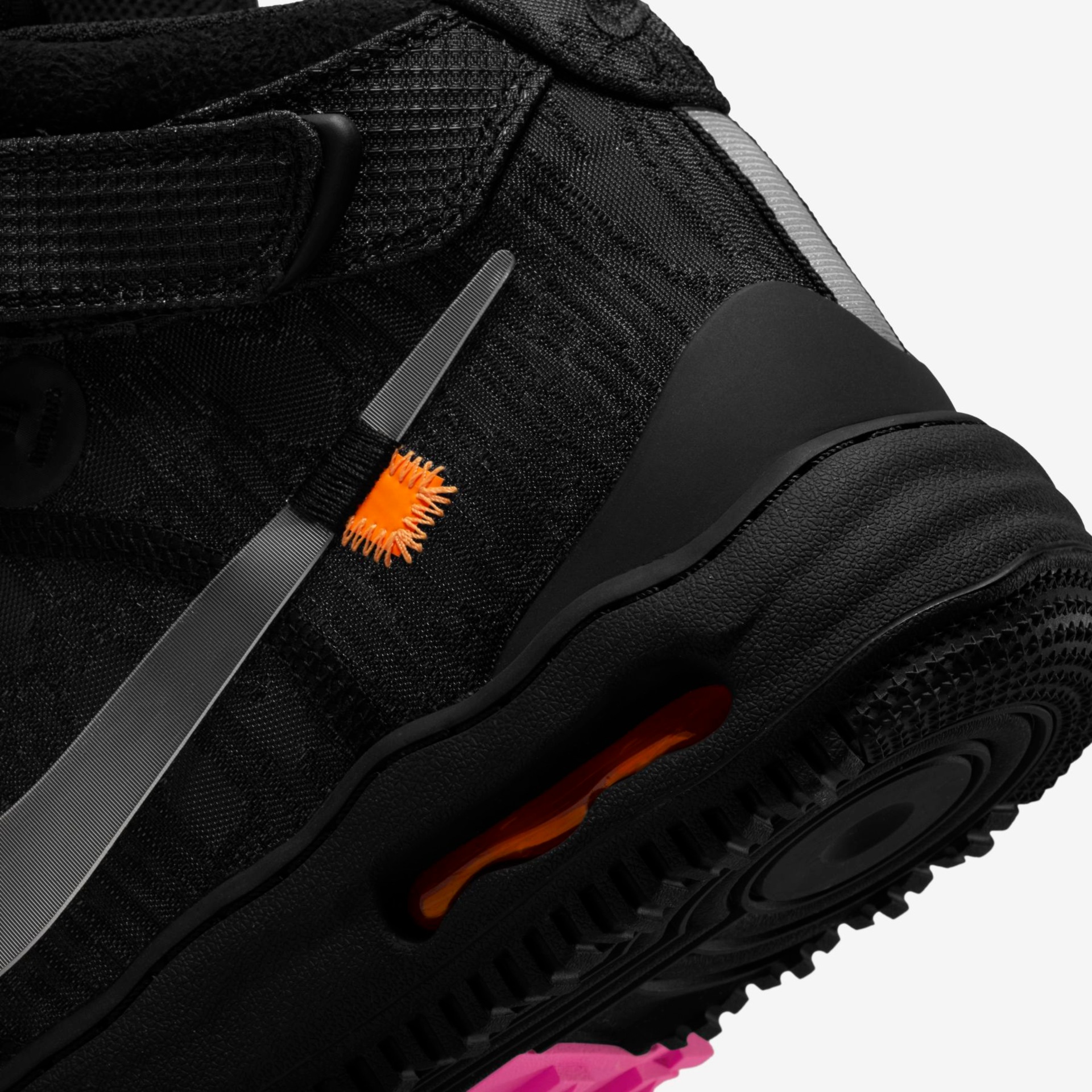 Tênis Nike Air Force 1 Mid SP x Off-White - Foto 8