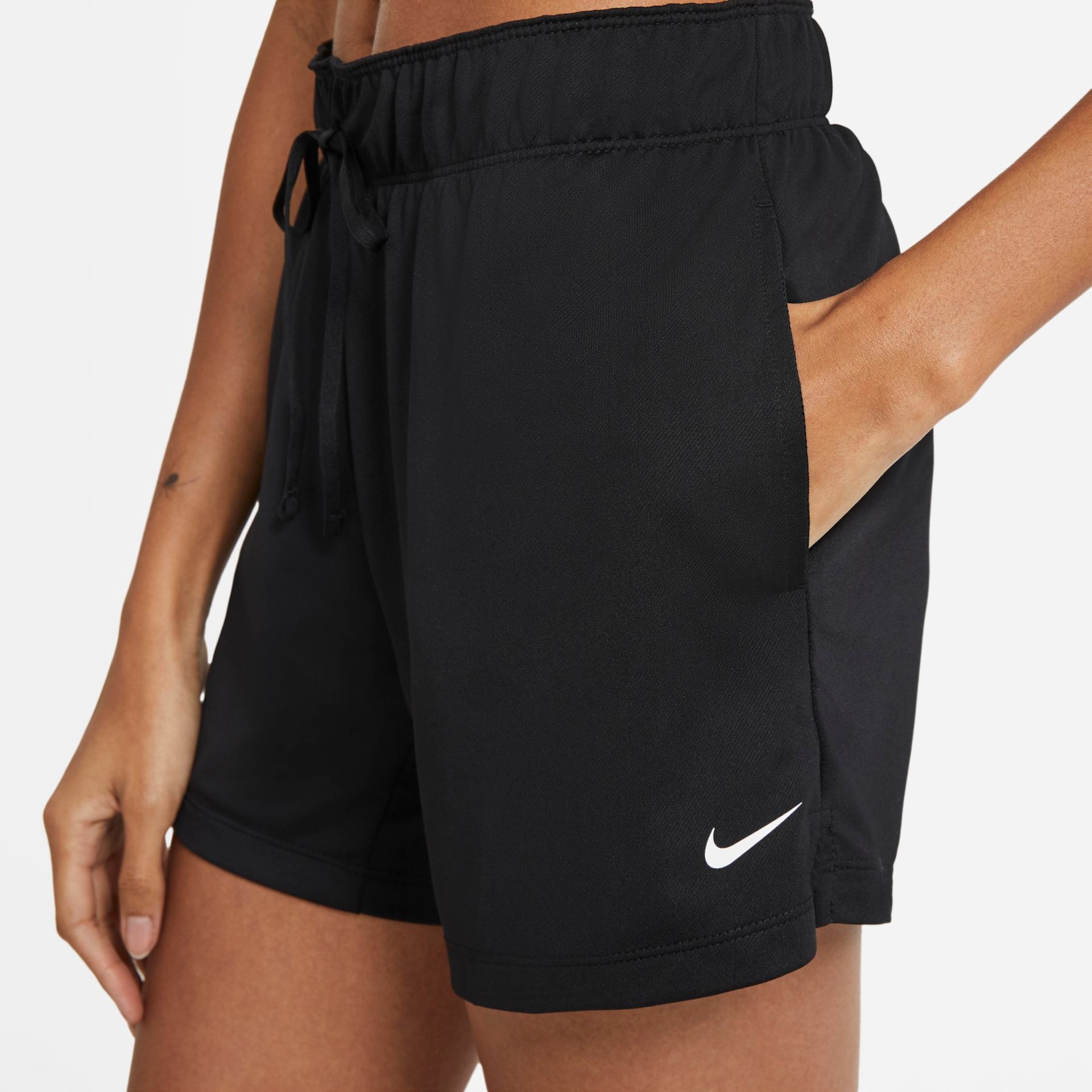 Shorts Nike Dri-FIT Attack Feminino - Foto 4