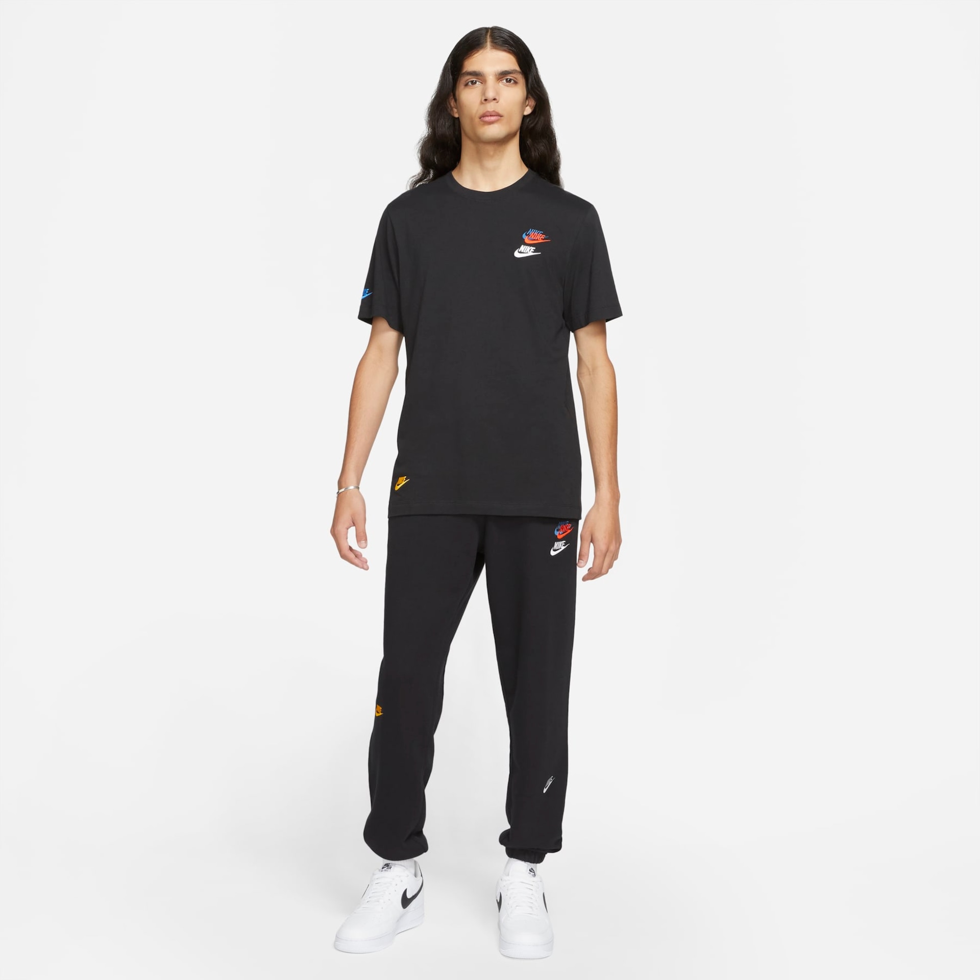 Calça Nike Sportswear Essentials+ Masculina - Foto 6