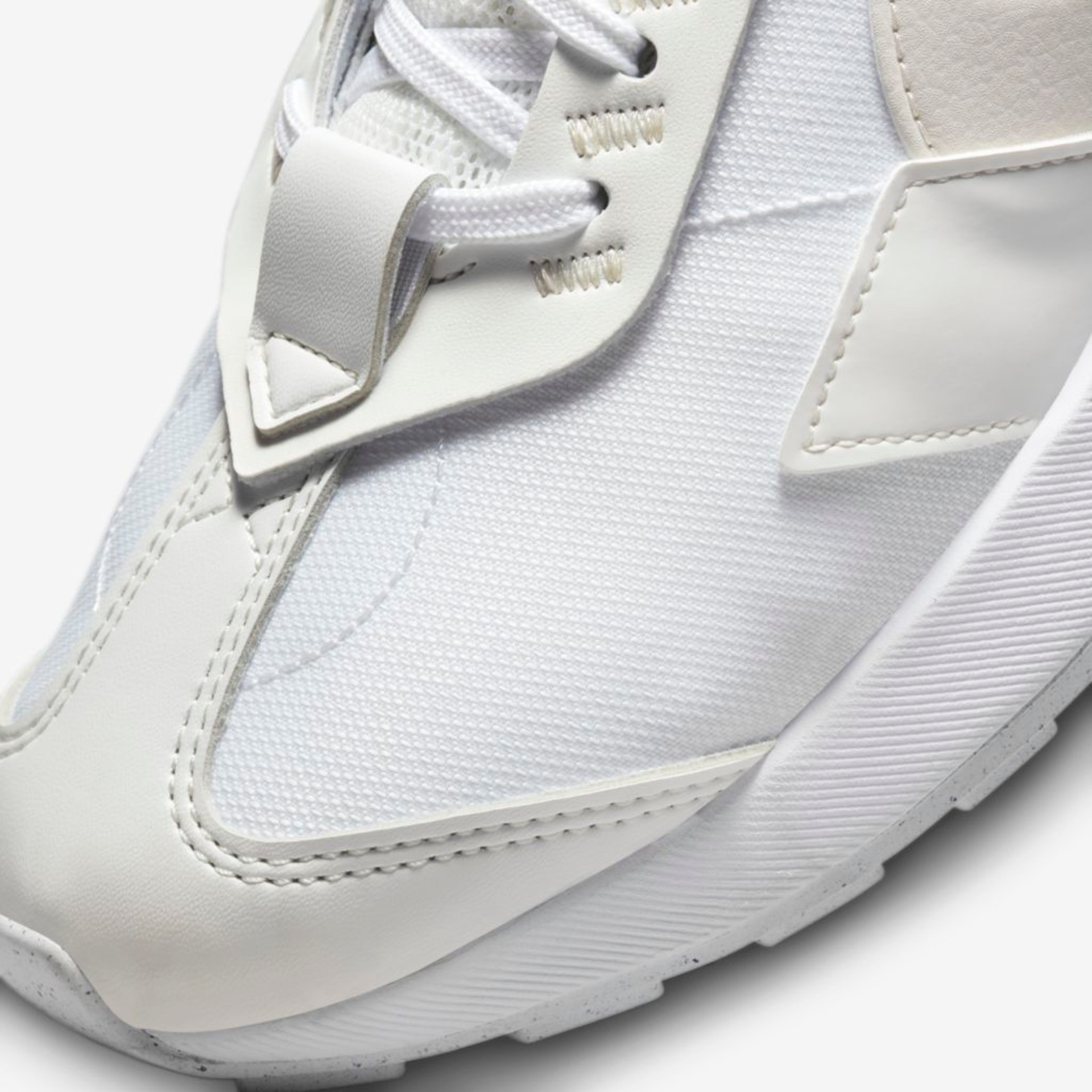 Tênis Nike Air Max Pre-Day Feminino - Foto 8