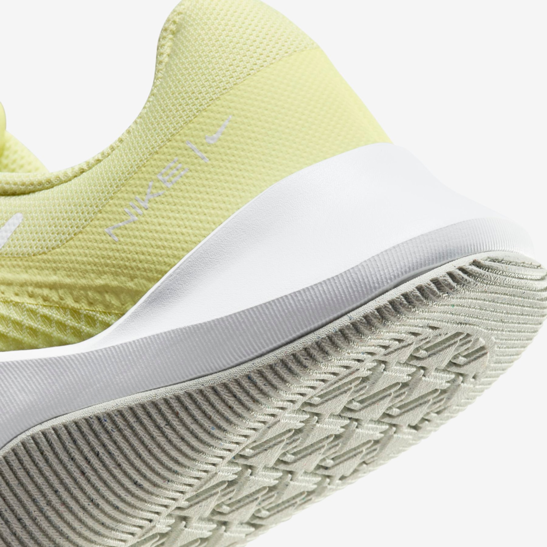 Tênis Nike MC Trainer 2 Feminino - Foto 8