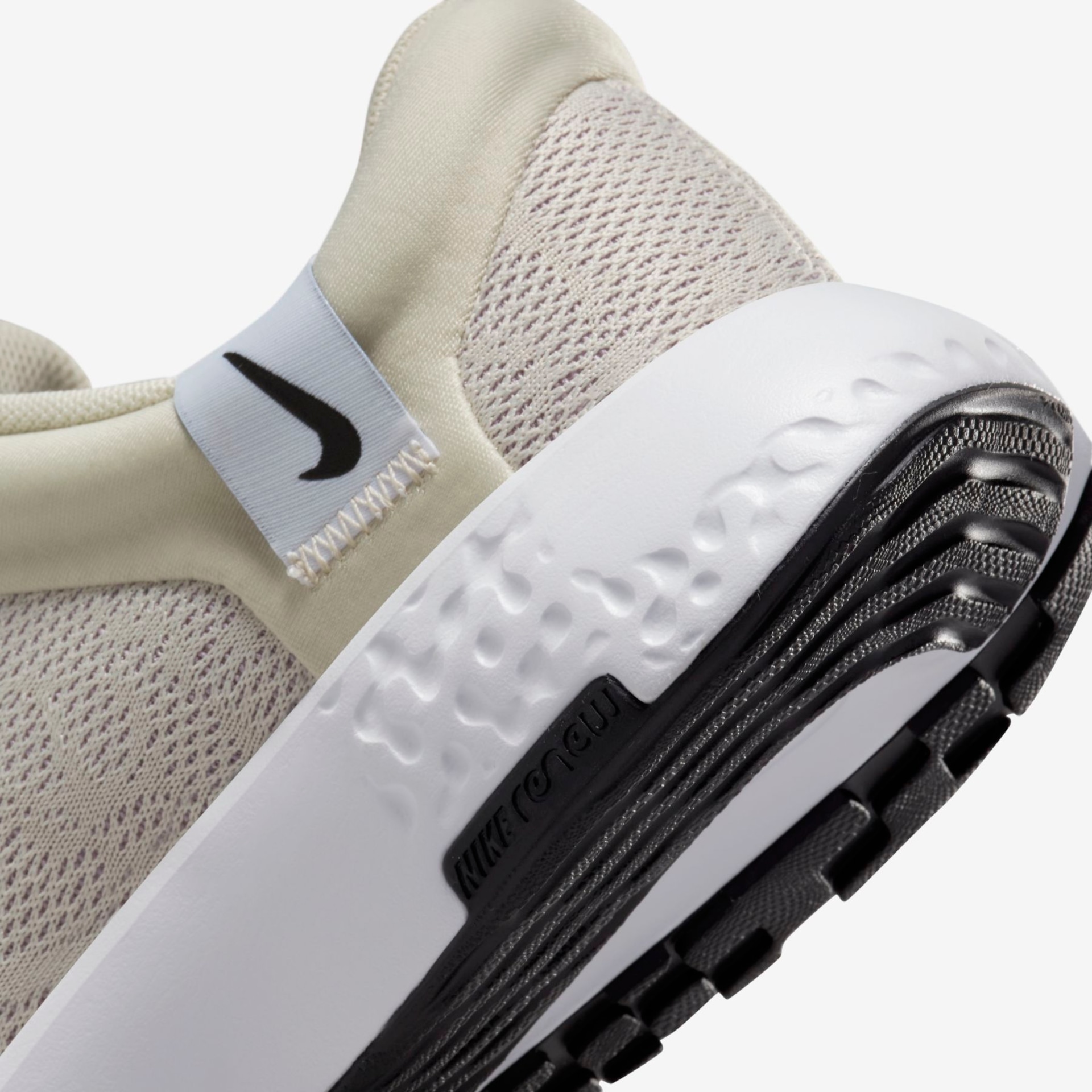 Tênis Nike Renew Serenity Run 2 Feminino - Foto 8