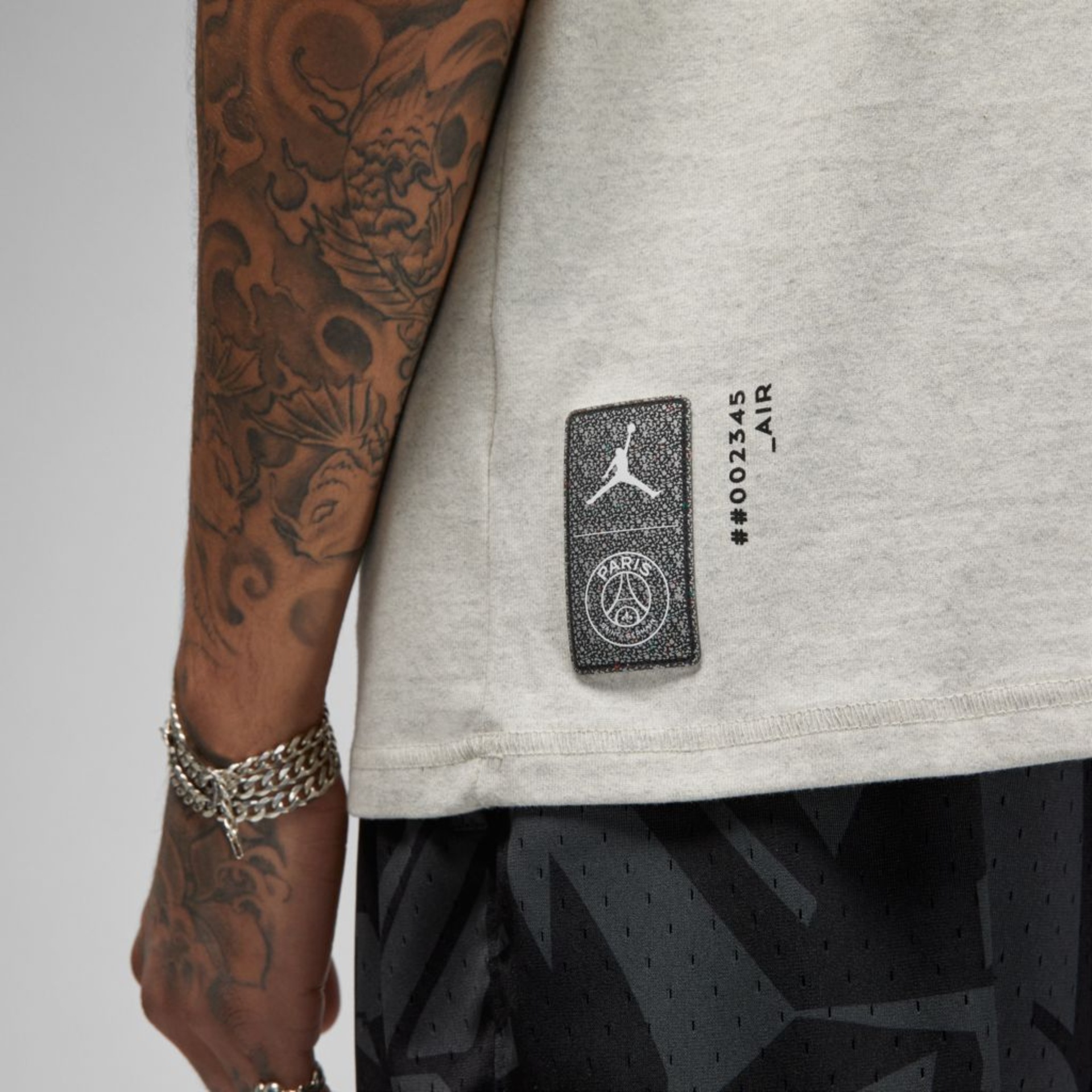 Camiseta Jordan PSG Pocket Masculina - Foto 5
