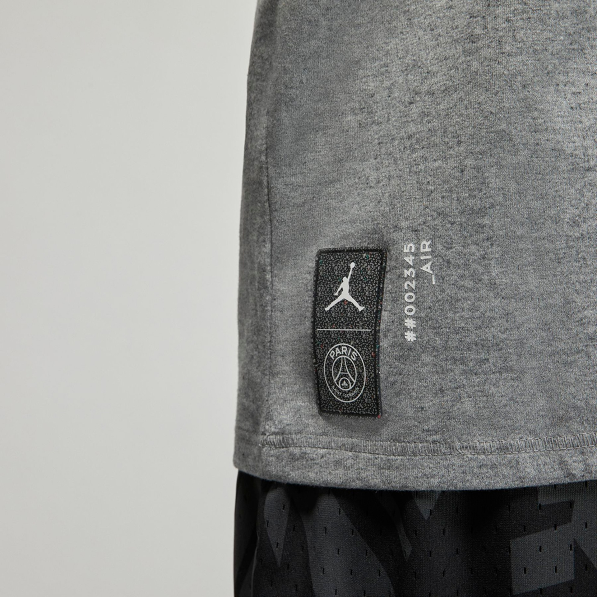 Camiseta Jordan PSG Pocket Masculina - Foto 4