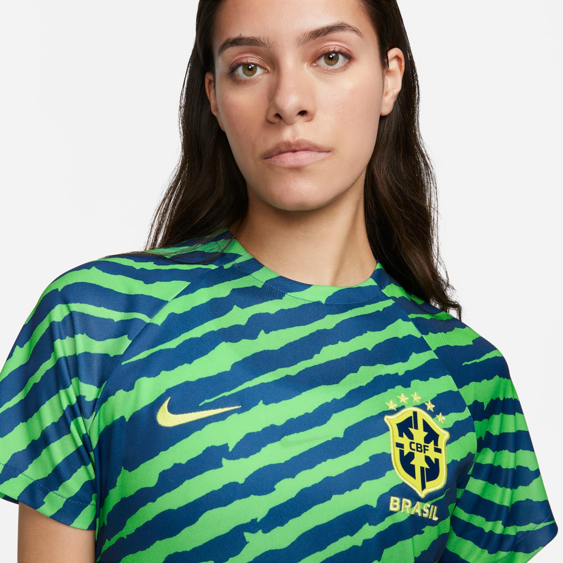 Camiseta Nike Brasil Pré-Jogo Feminina - Foto 3