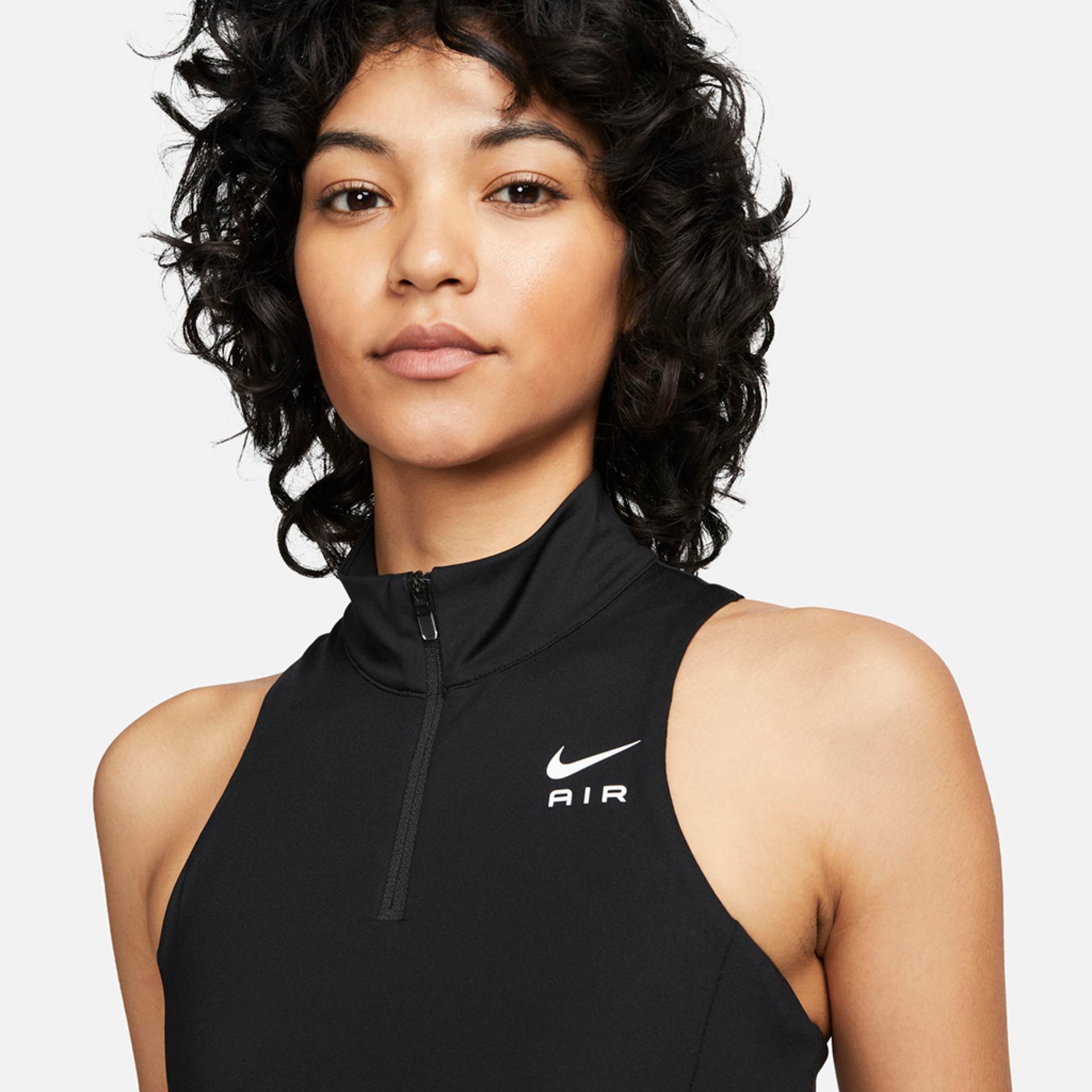 Top Nike Air Dri-FIT Swoosh Mock-Zip Feminino - Foto 4