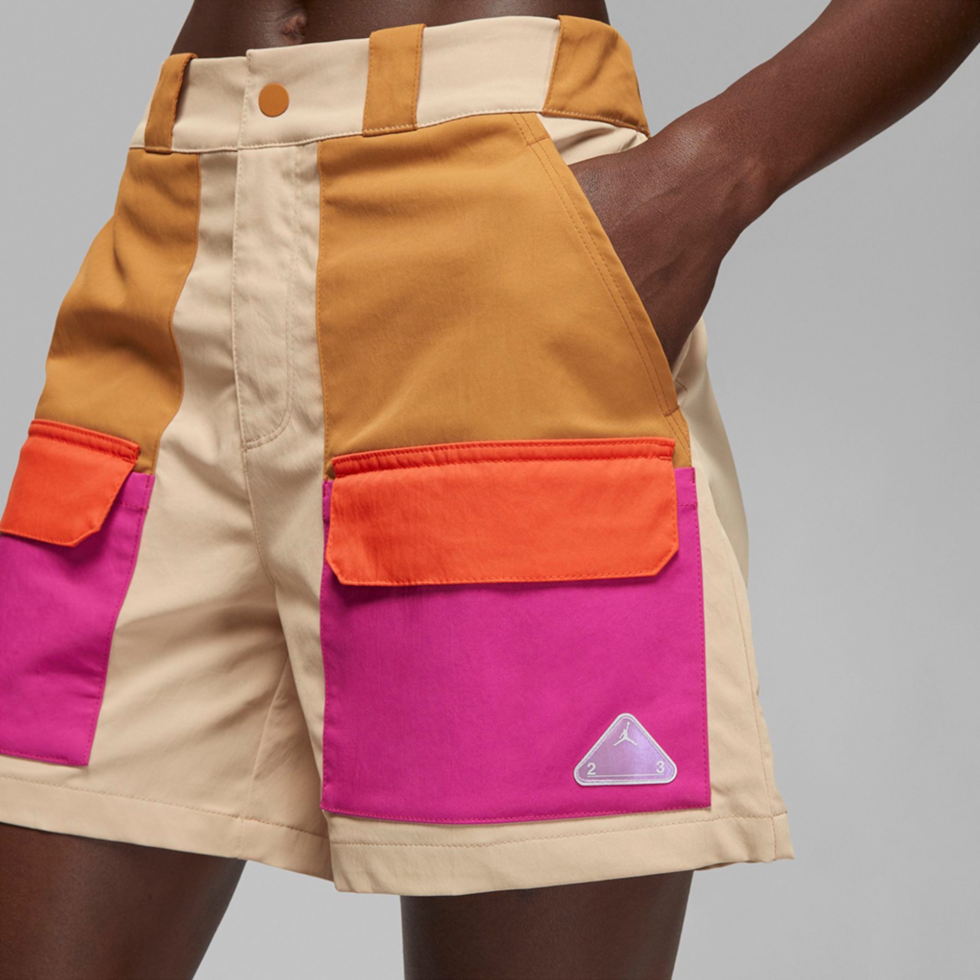 Shorts Jordan 23 Engineered Feminino - Foto 4