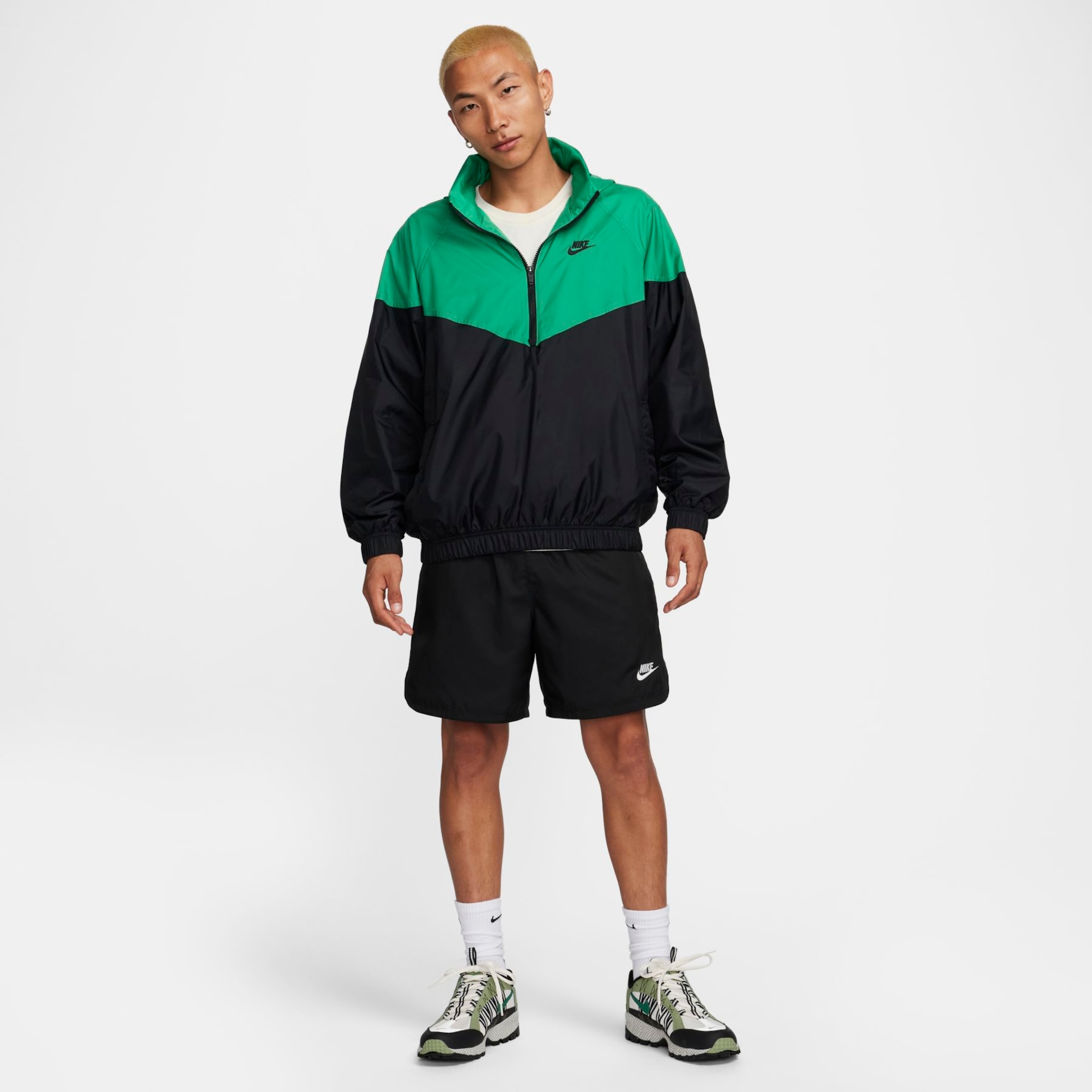 Jaqueta Nike Sportswear Windrunner Masculina - Foto 8