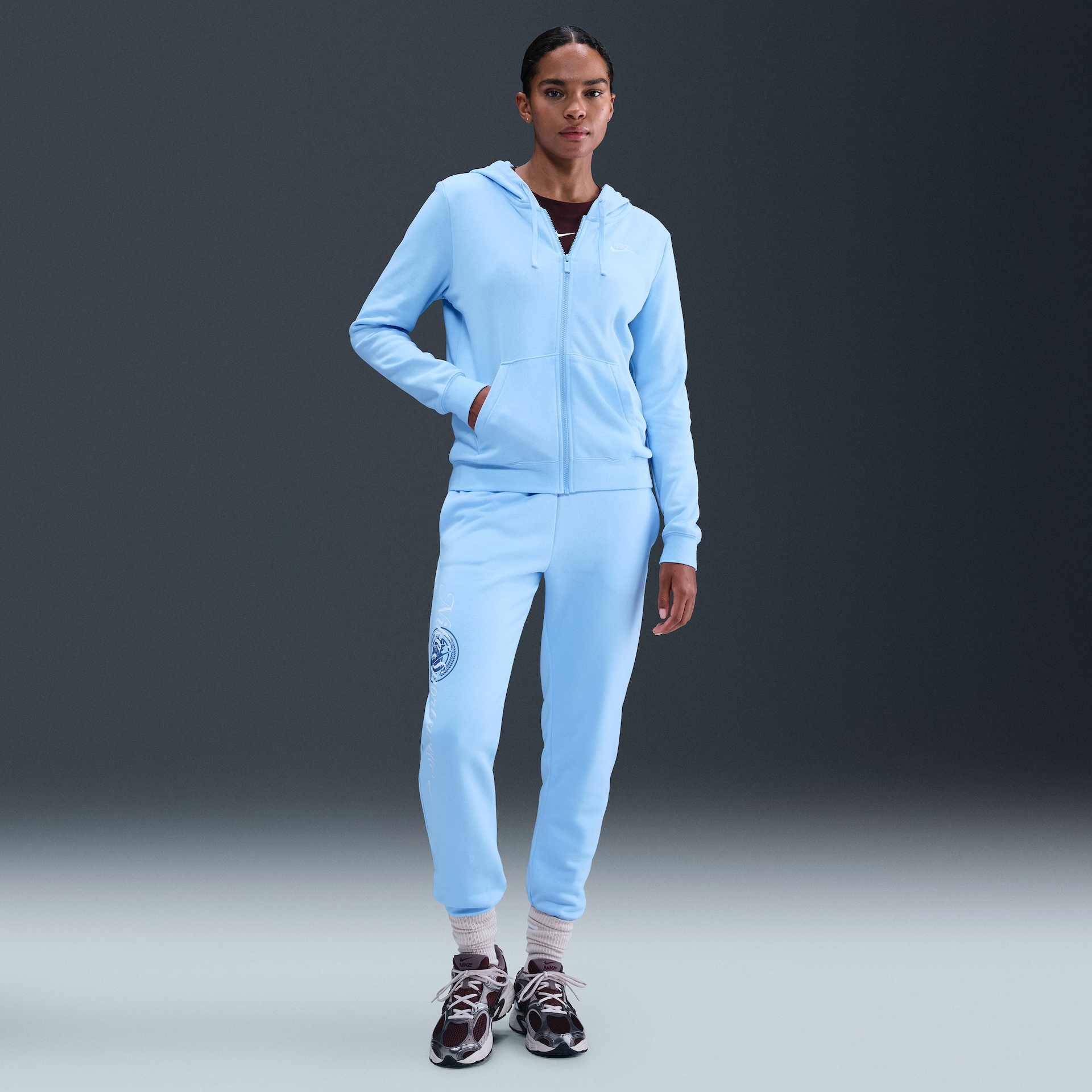 Jaqueta Nike Sportswear Club Fleece Feminina - Foto 8