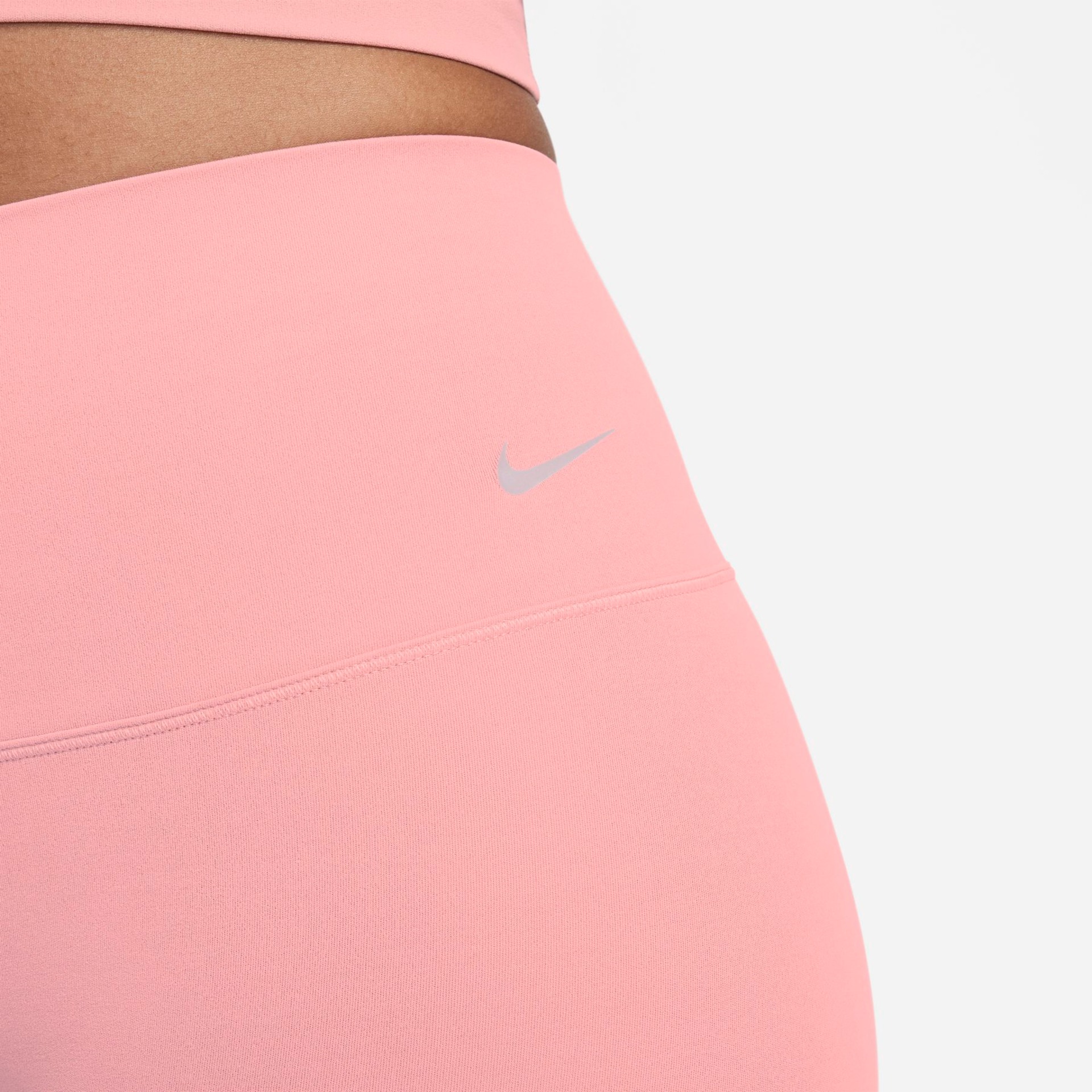 Shorts Nike Zenvy Feminino - Foto 5
