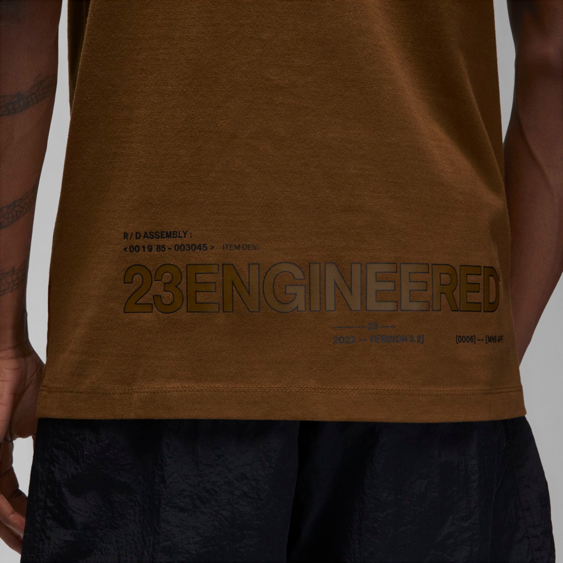 Camiseta Jordan 23 Engineered Masculina - Foto 4