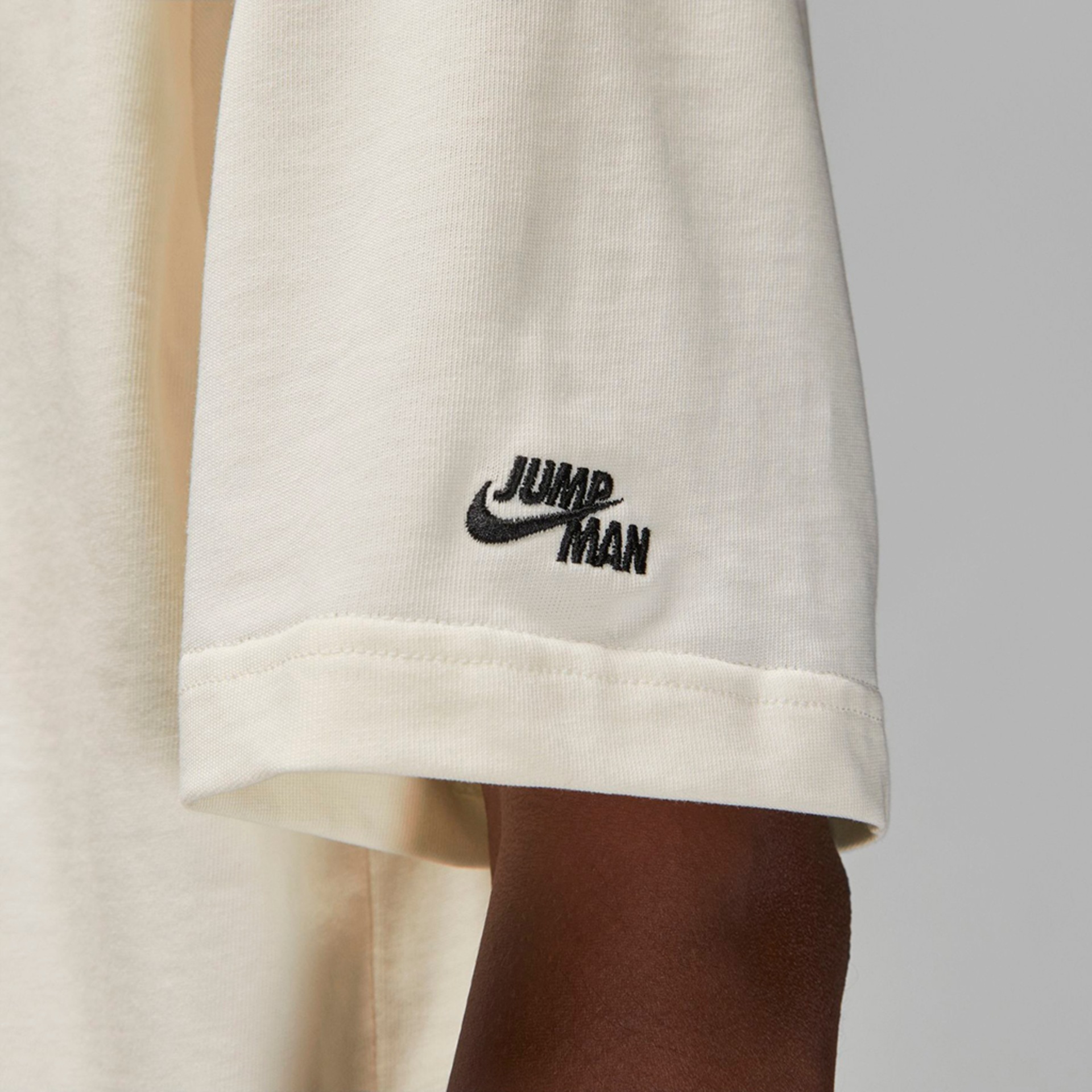 Camiseta Jordan Flight MVP 85 Masculina - Foto 5