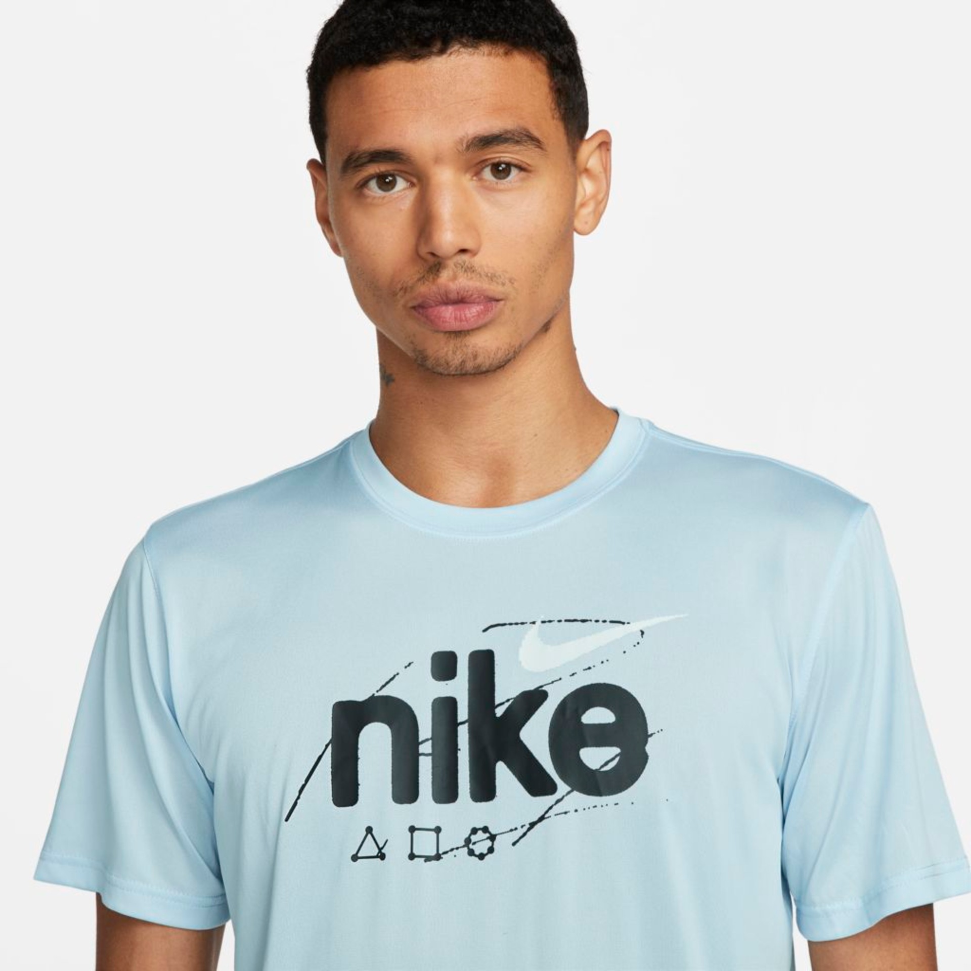 Camiseta Nike Dri-FIT Wild Clash Masculina - Foto 3
