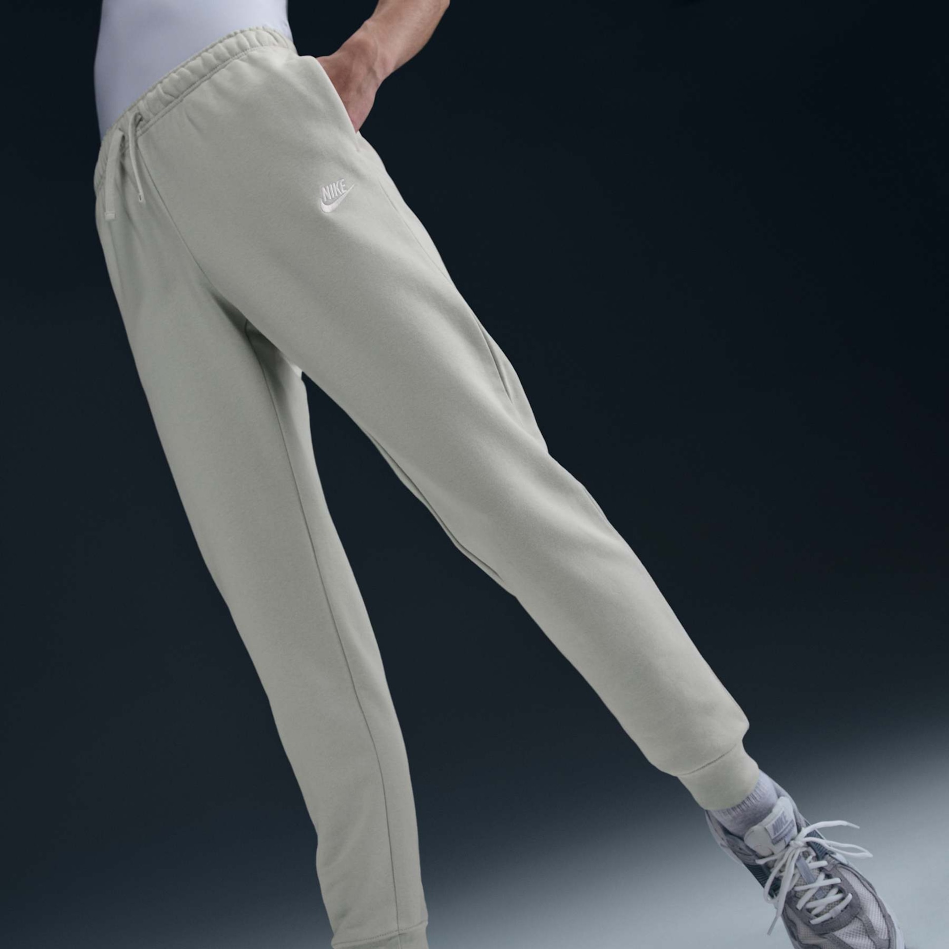 Calça Nike Sportswear Club Fleece Feminina - Foto 2