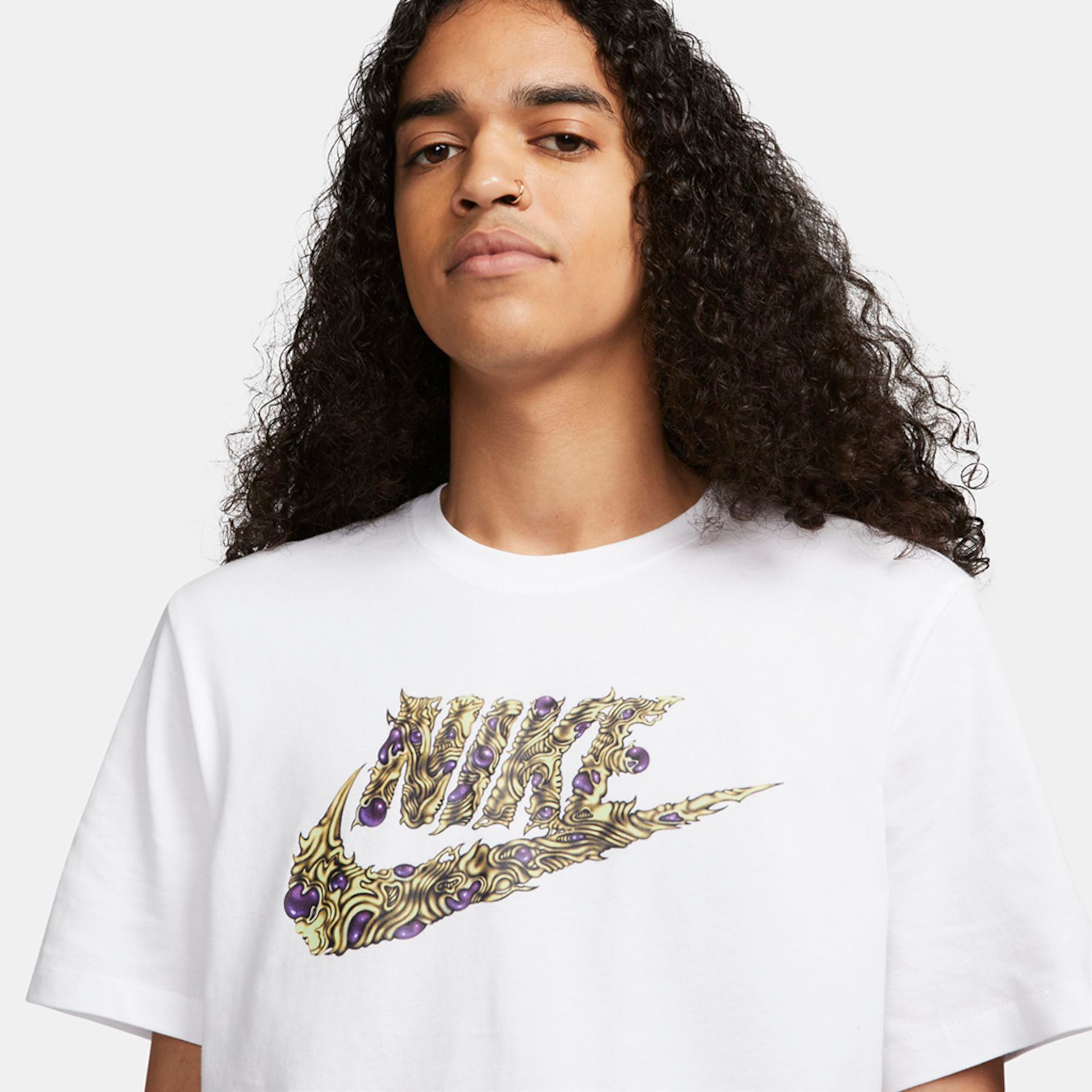 Camiseta Nike Sportswear Fantasy Masculina - Foto 3