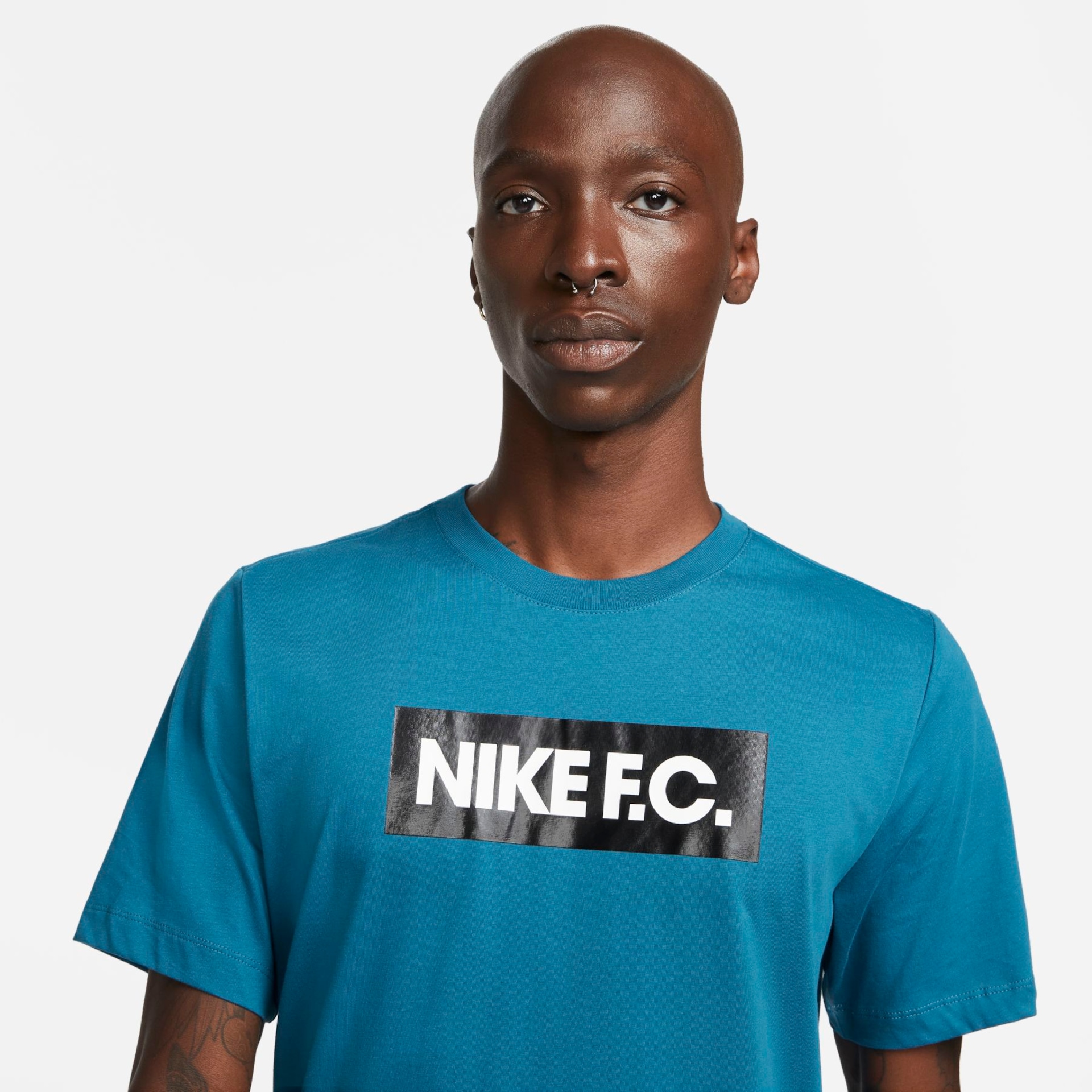 Camiseta Nike F.C. Masculina - Foto 3