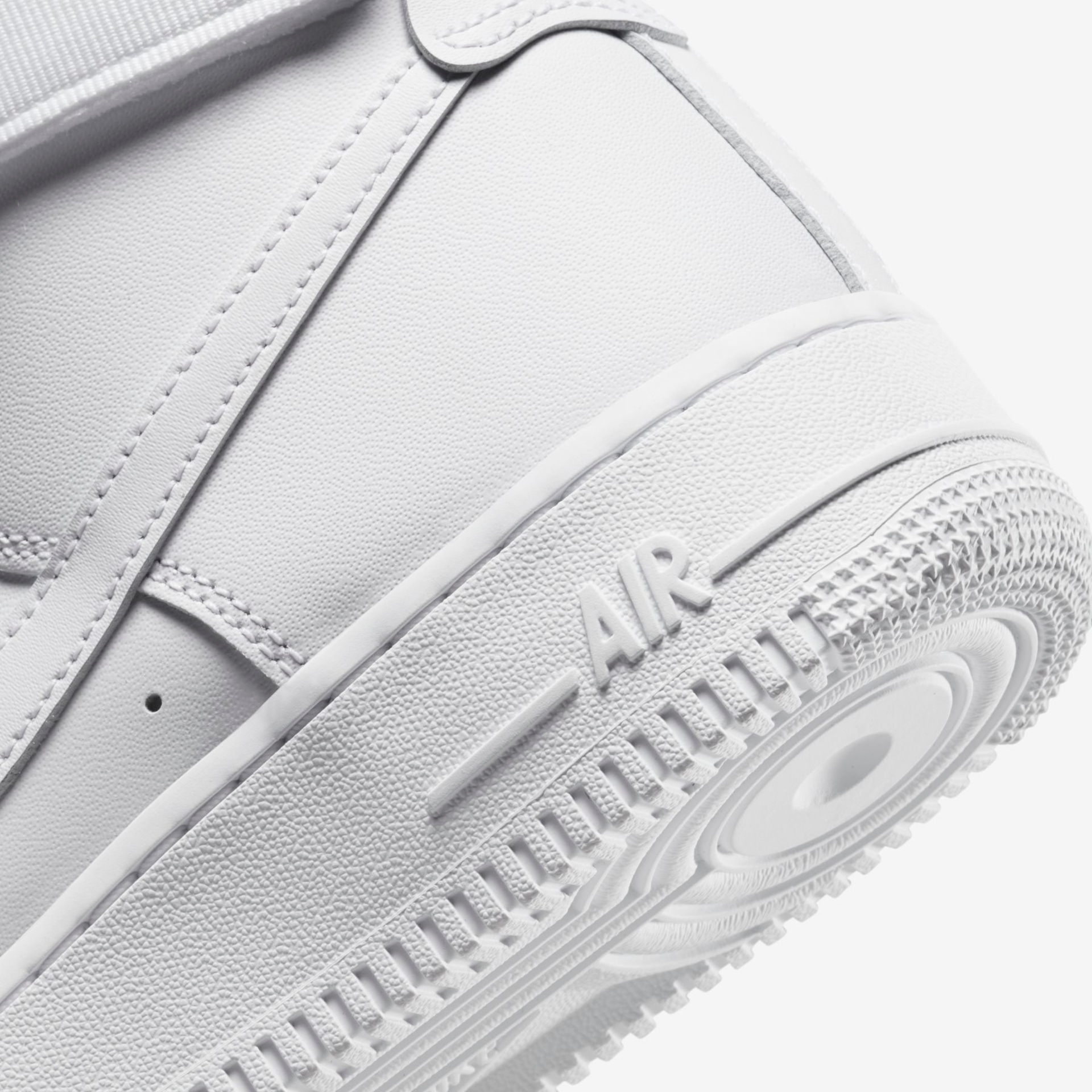 Tênis Nike Air Force 1 High Feminino - Foto 9