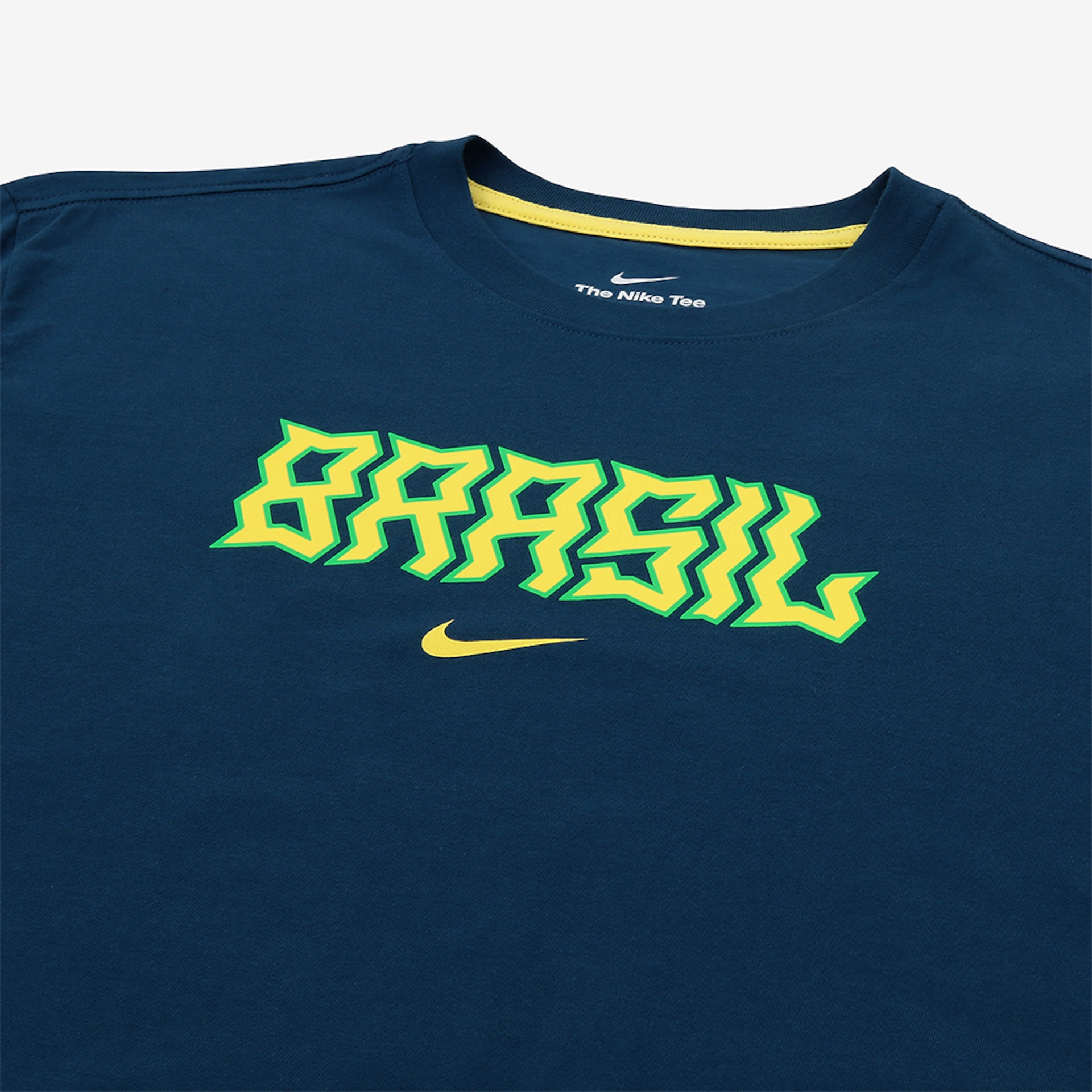 Camiseta Nike Brasil Swoosh Masculina - Foto 3