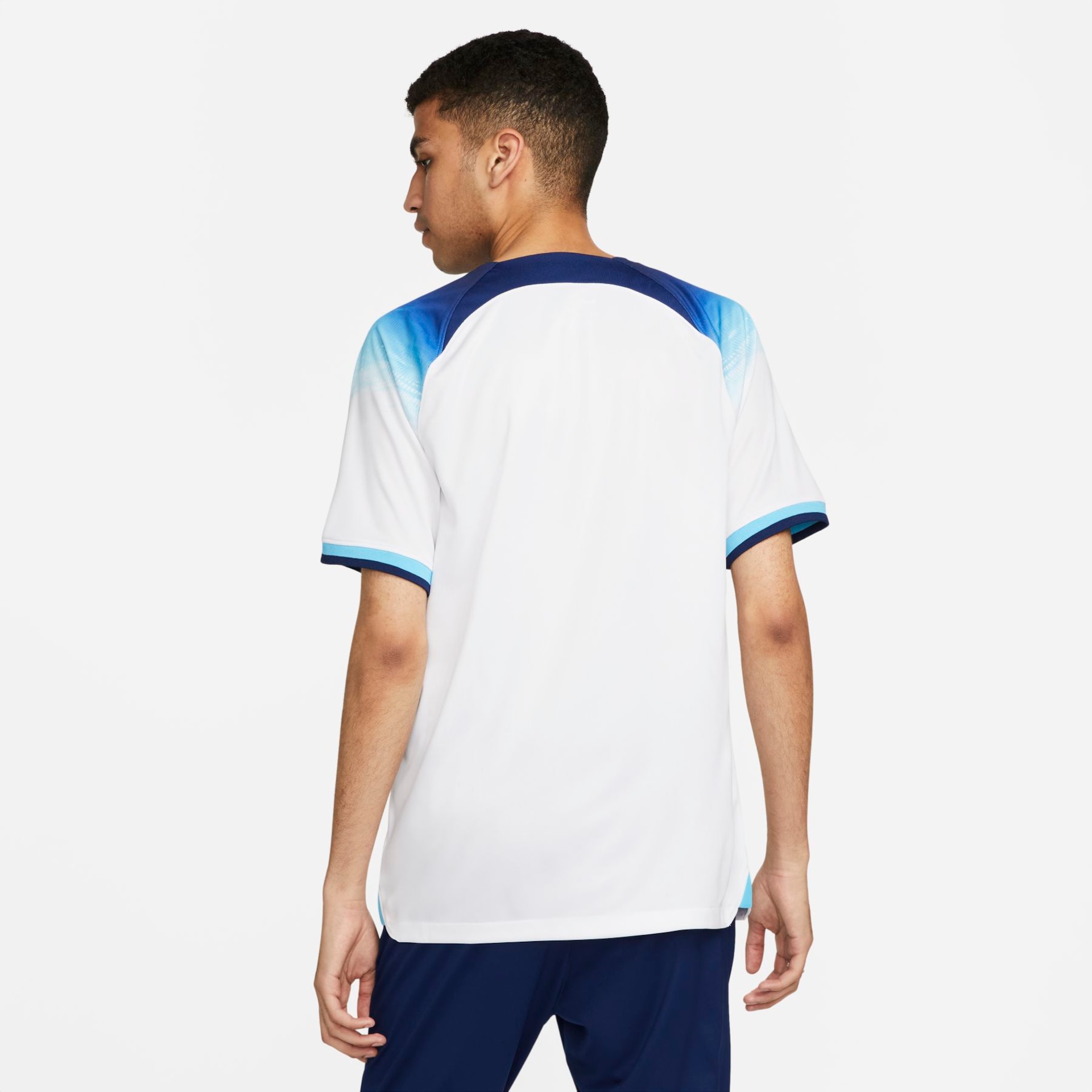 Camisa Nike Inglaterra I 2022/23 Torcedor Pro Masculina - Foto 2