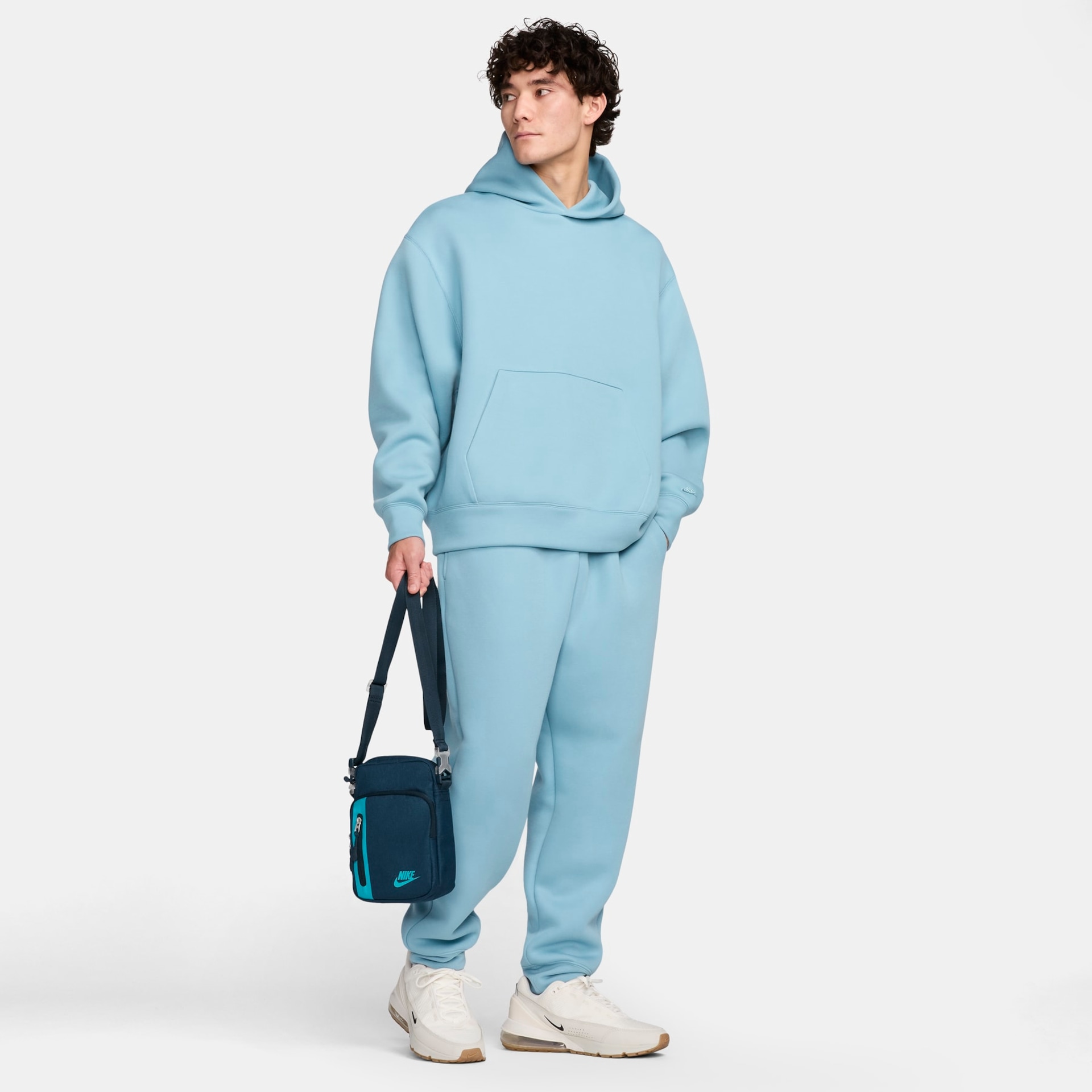 Bolsa Transversal Nike Elemental Premium Unissex - Foto 10