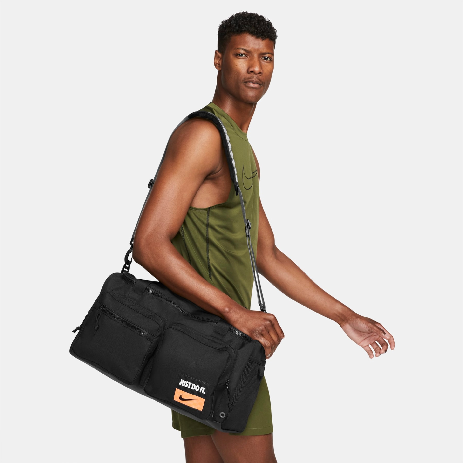 Bolsa Nike Utility Power Masculina - Foto 2