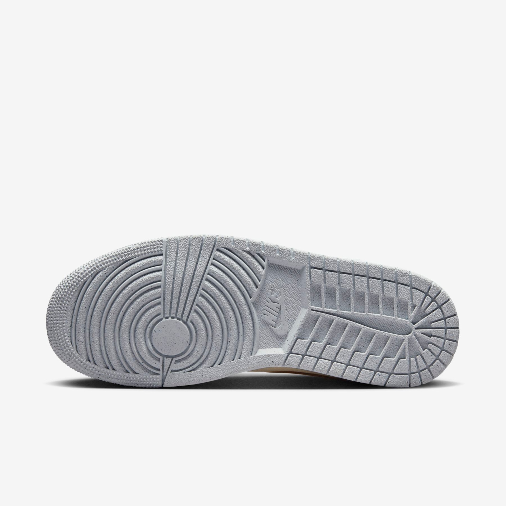 Tênis Jordan 1 Mid SE Feminino - Foto 2