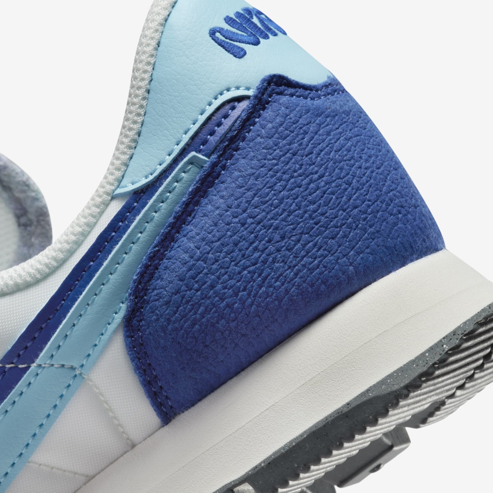 Tênis Nike Air Pegasus 83 Masculino - Foto 8