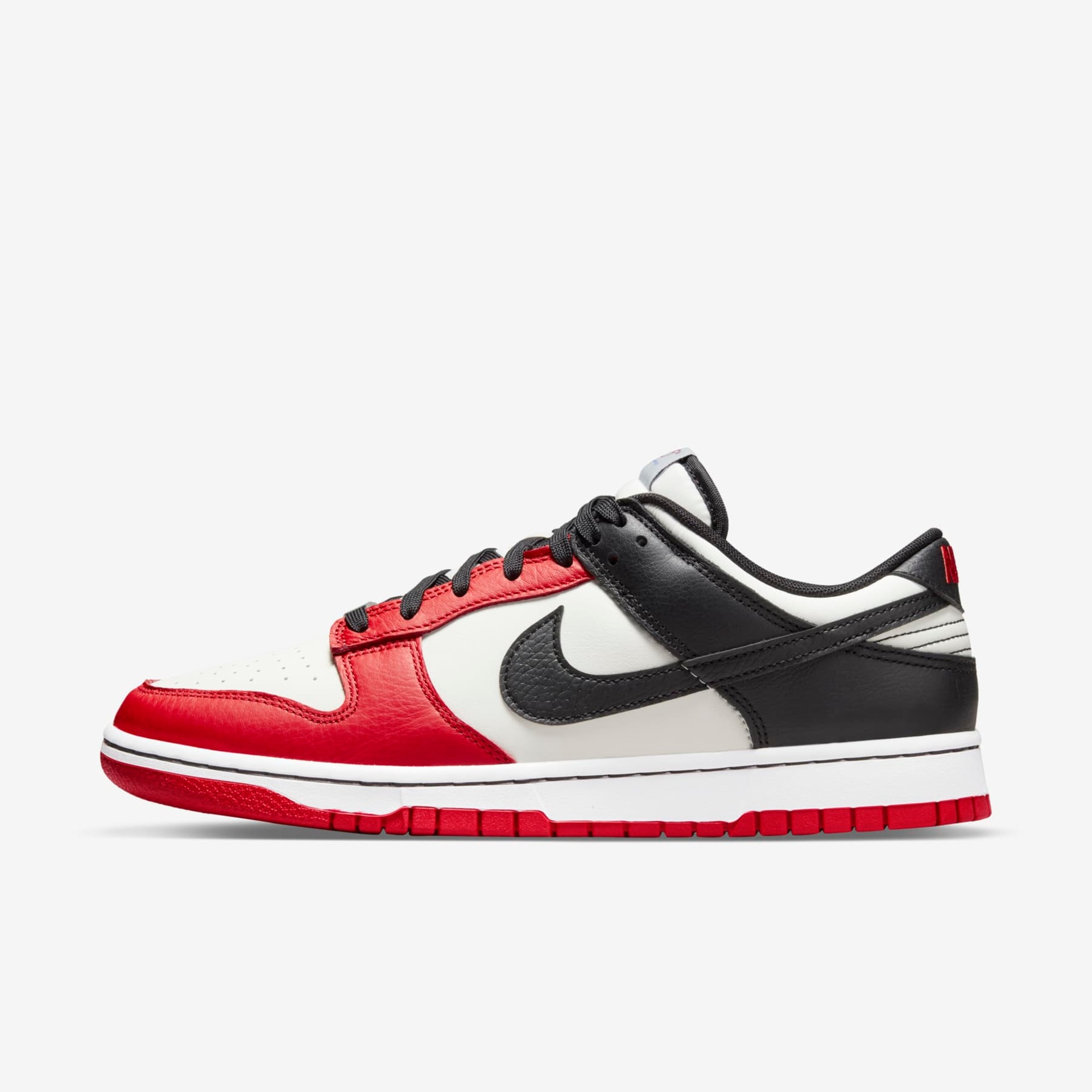 Tênis Nike Dunk Low Retro EMB Masculino - Foto 1