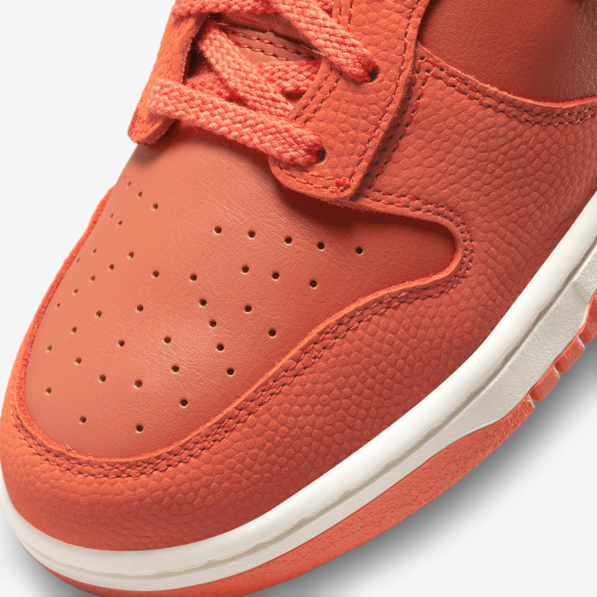 Tênis Nike Dunk High Retro Premium EMB Masculino - Foto 7