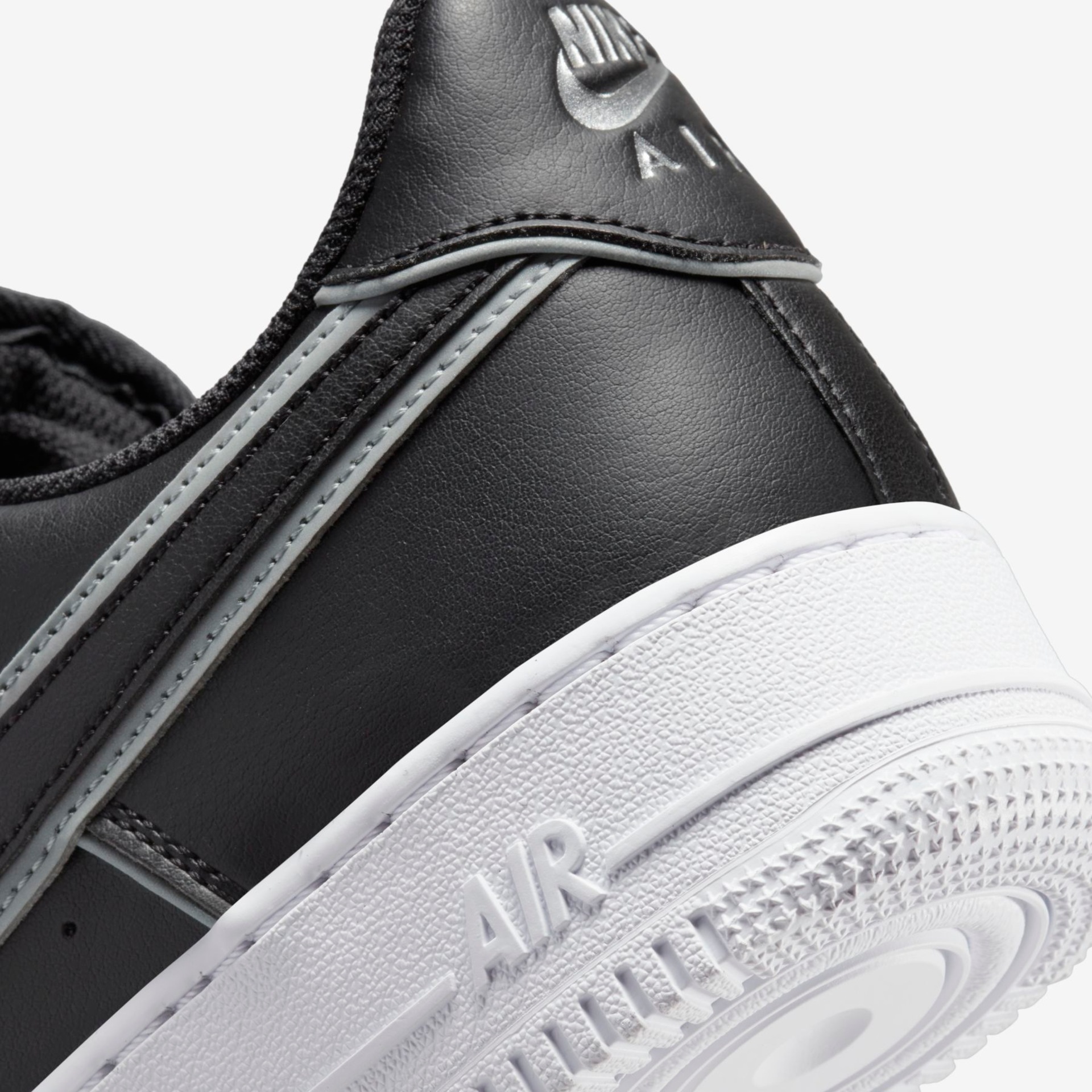 Tênis Nike Air Force 1 '07 LV8 Masculino - Foto 8