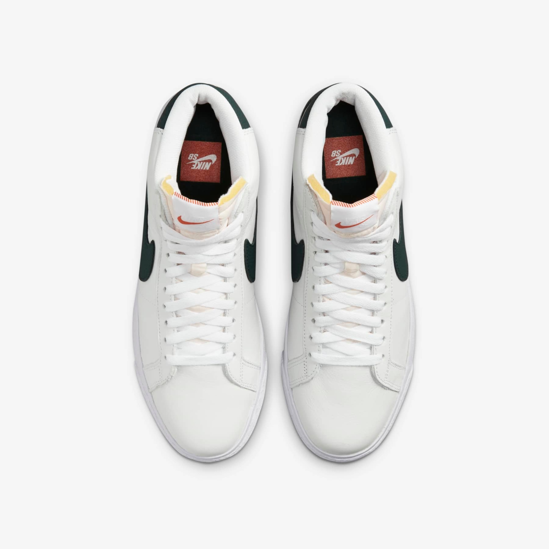 Tênis Nike Blazer Mid Unissex - Foto 4