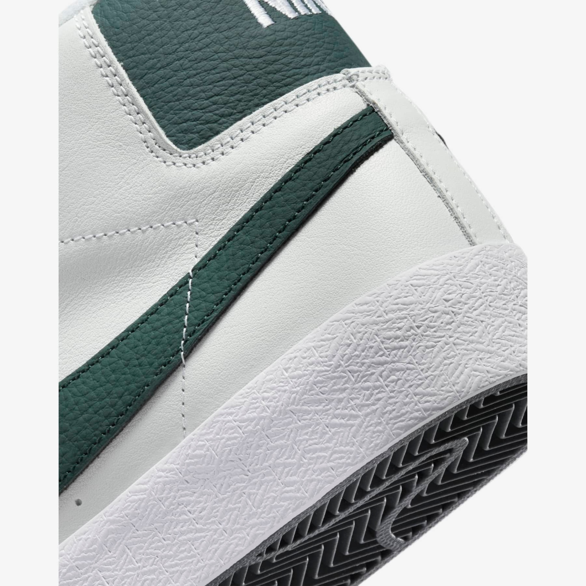 Tênis Nike Blazer Mid Unissex - Foto 8