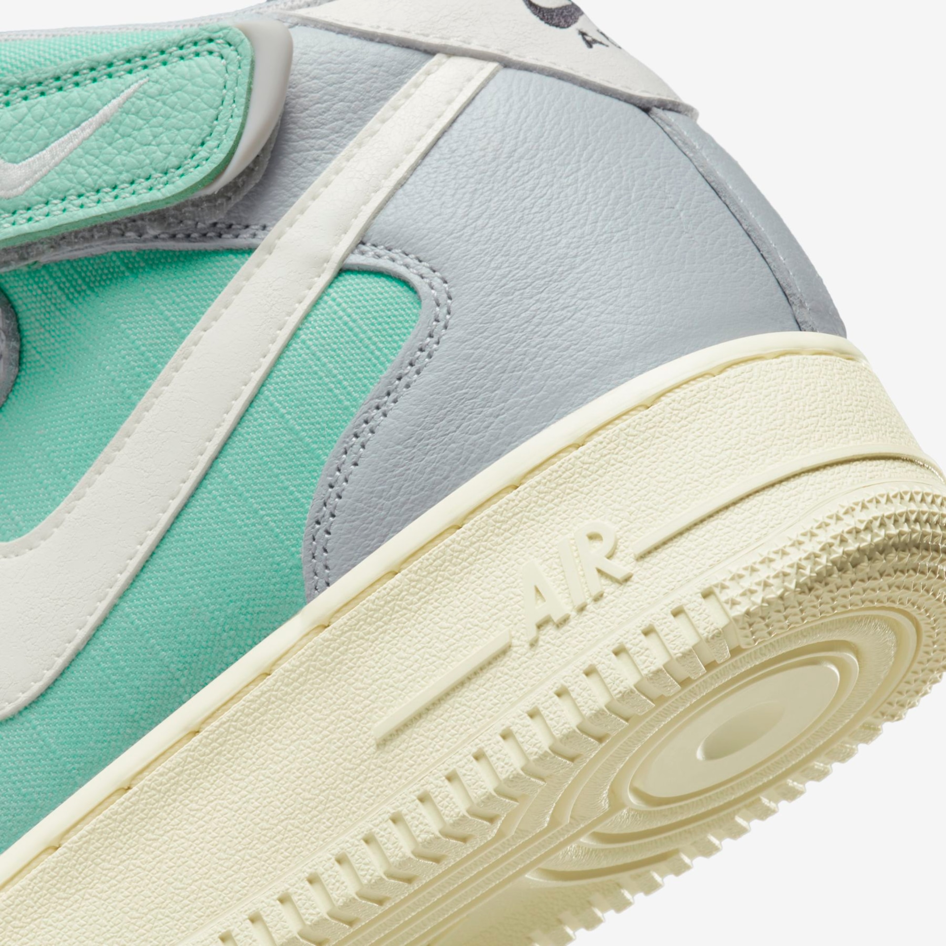 Tênis Nike Air Force 1 Mid 07 Lx Vintage - Foto 8