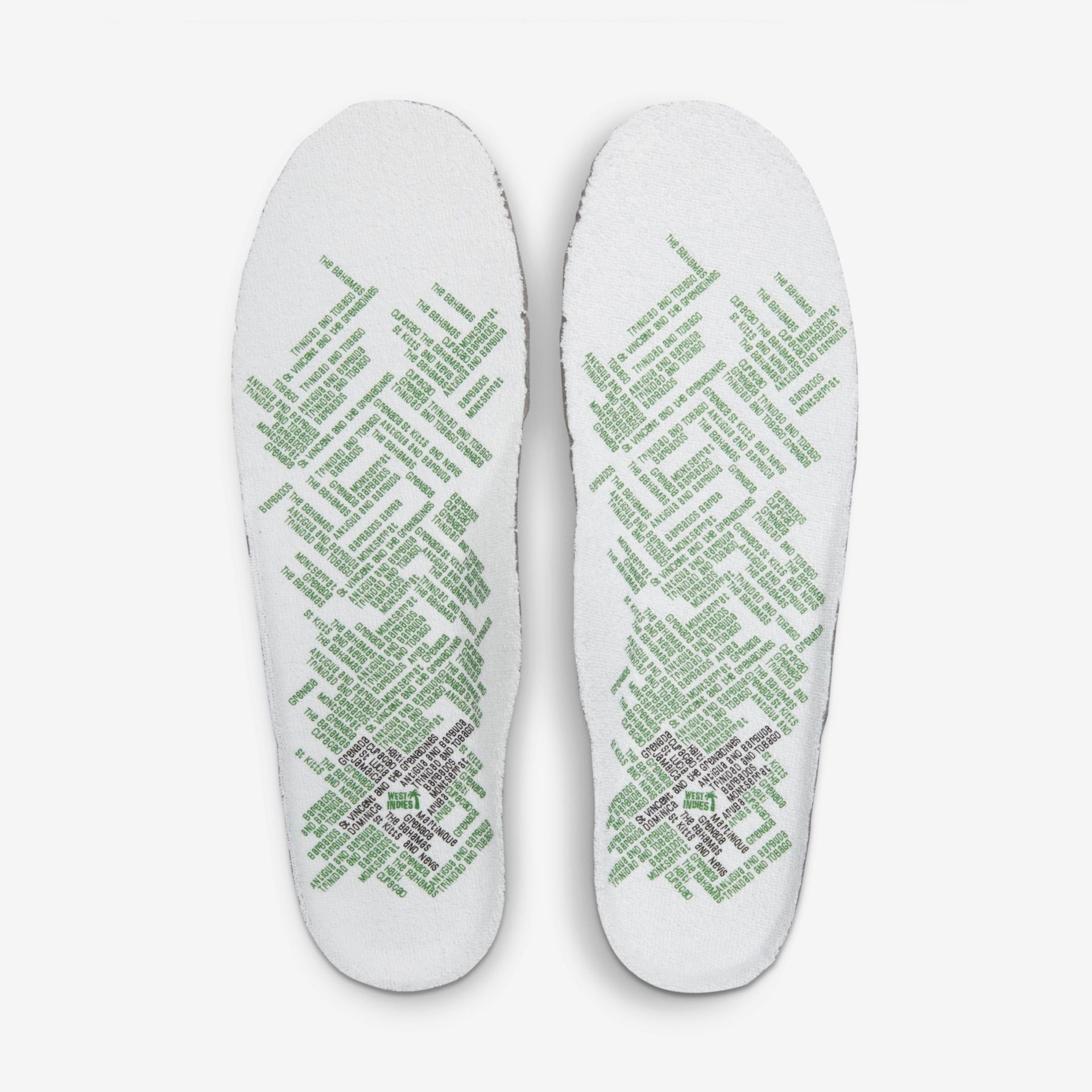 Tênis Nike Air Force 1 Low - Foto 10