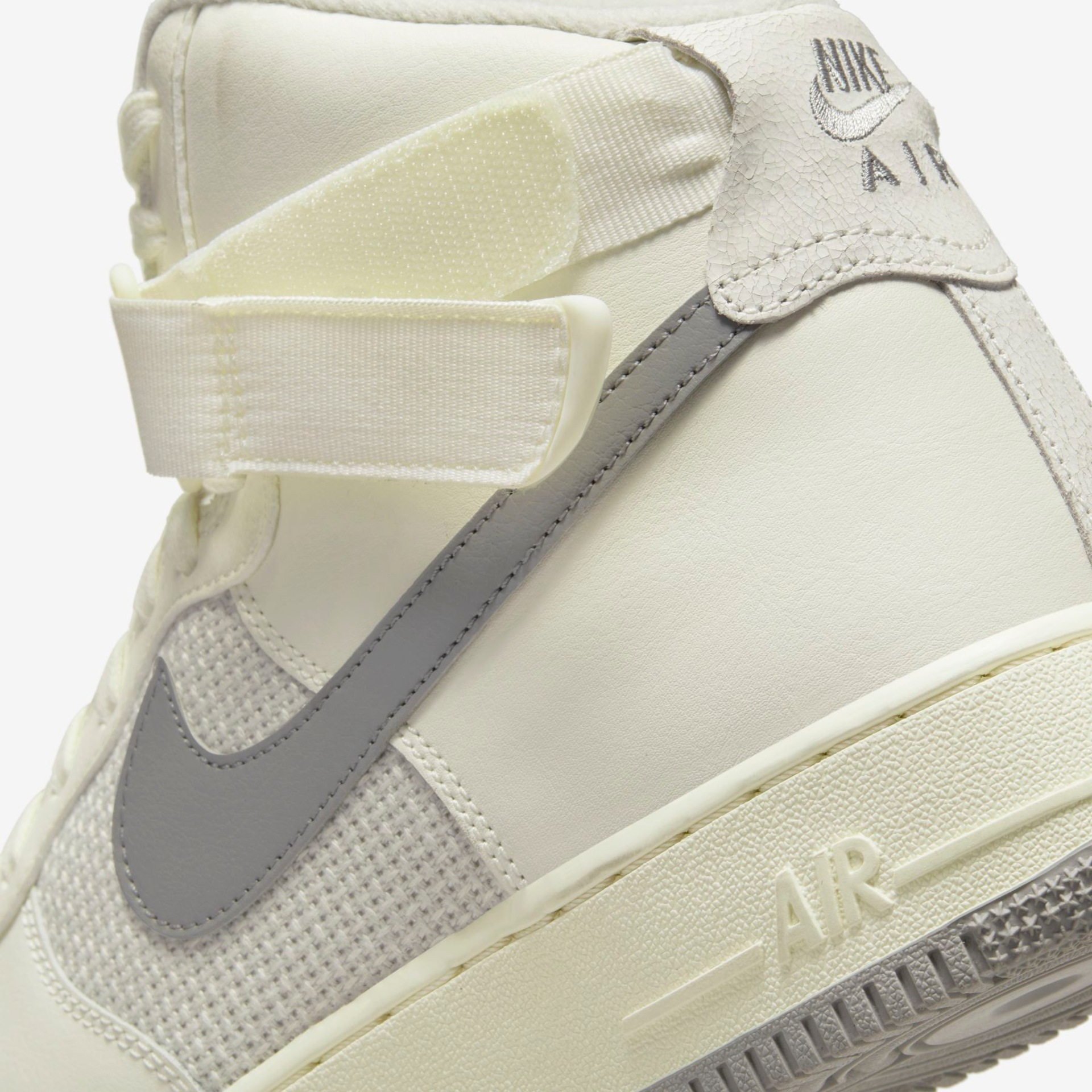 AIR FORCE 1 HIGH "07 LV8 - Foto 9