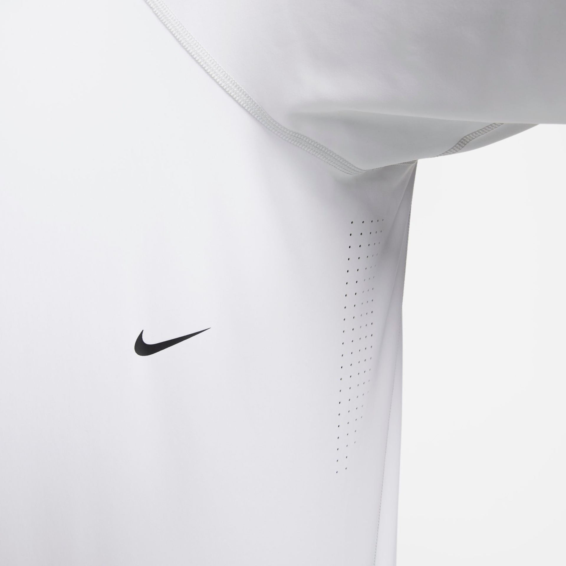 Camiseta Nike Dri-FIT Advanced Axis Masculina - Foto 16